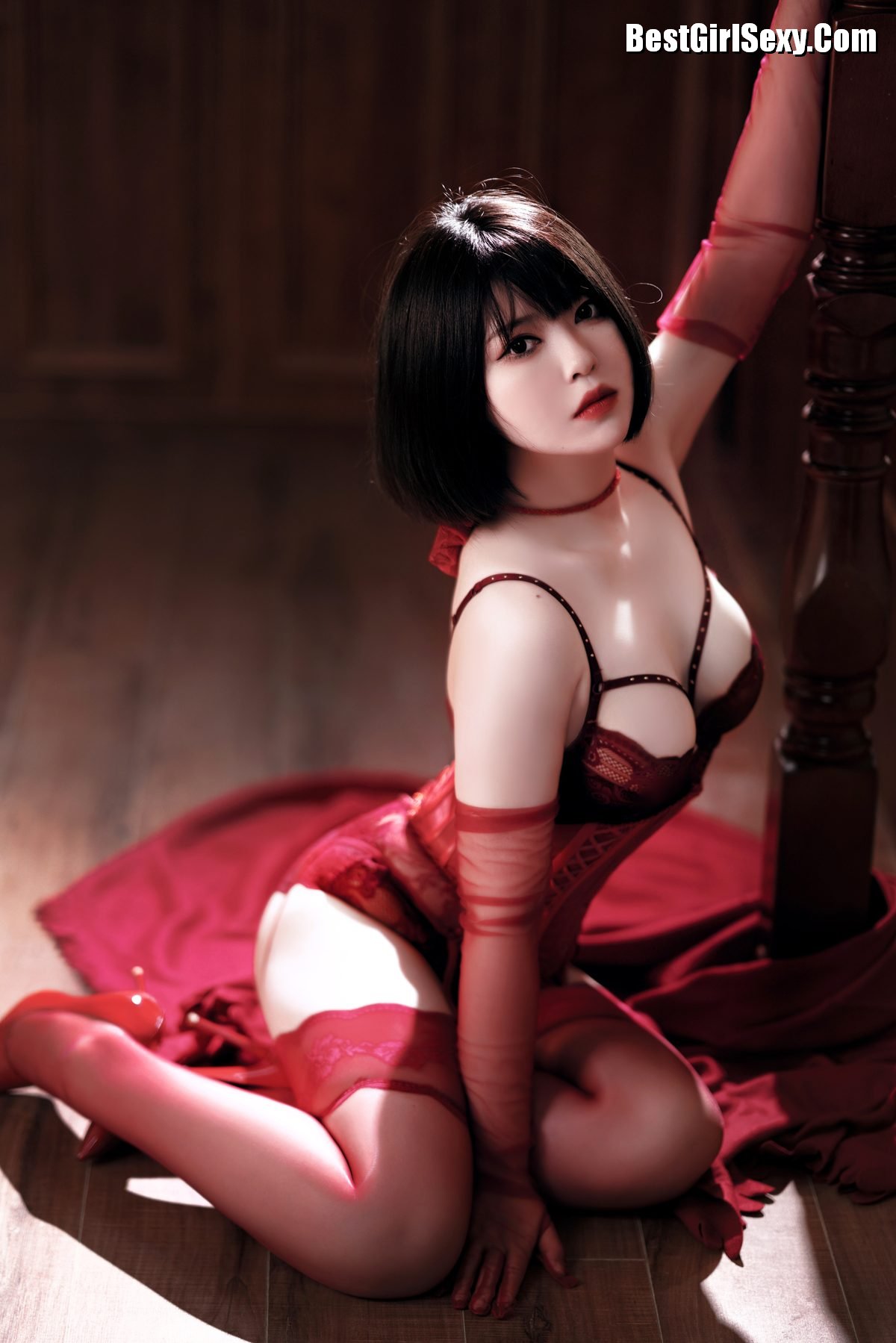 Coser@半半子 RED 赤紅VOL 03 0005Coser@半半子 RED 赤紅VOL 03 0005 4703875926 8123277059.jpg