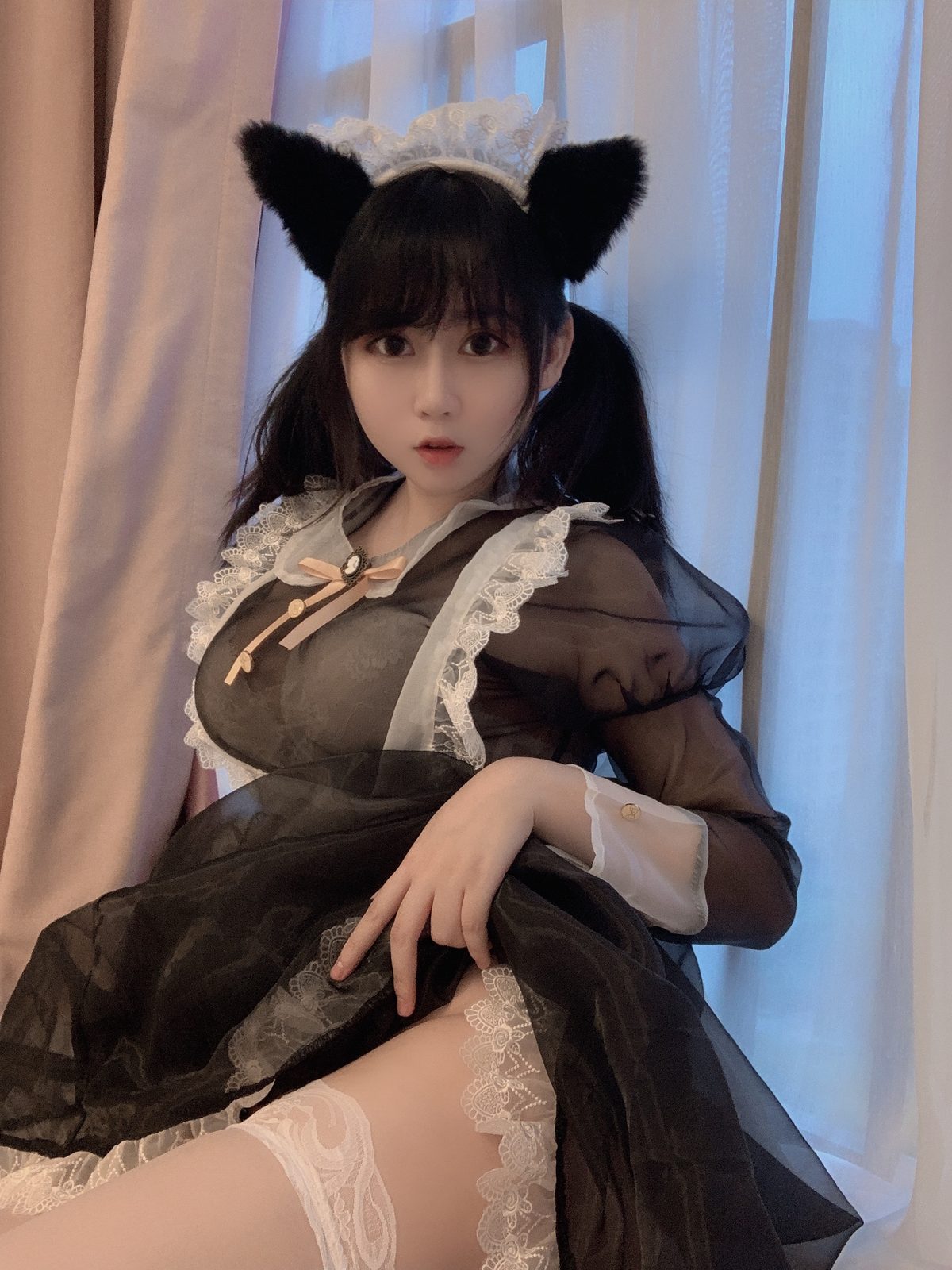 Coser@蜜桃少女是依酱呀 黑丝女仆 0028 5173289125.jpg