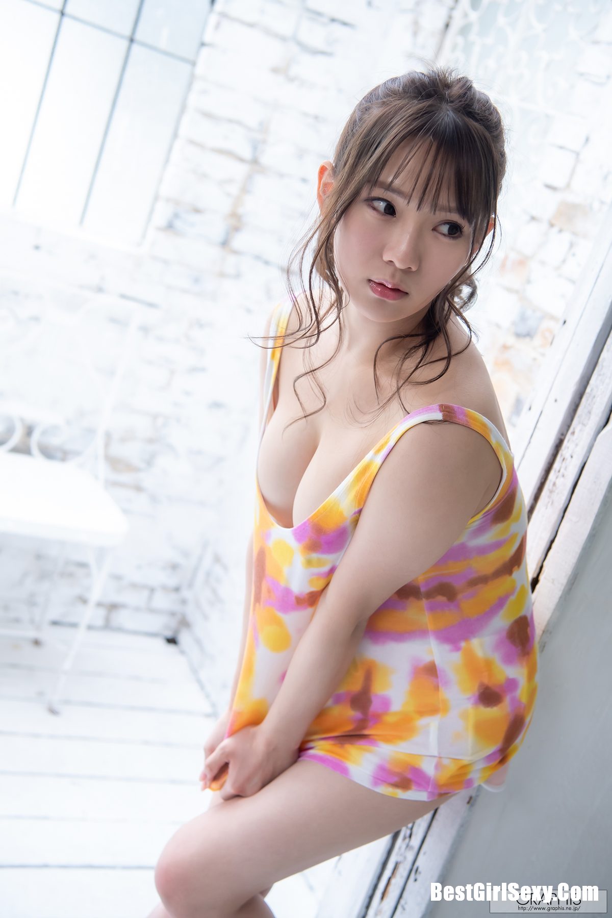 Graphis First Gravure 初脱ぎ娘 No 173 Uta Hayano はやのうた 05 0019 5650589213.jpg