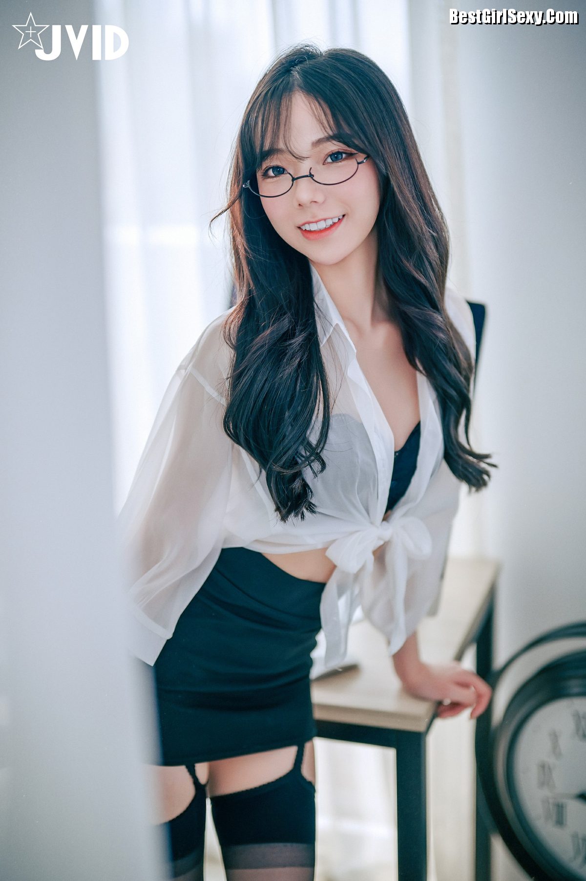 JVID Jiu Jiu 啾啾 Lustful Little Secretary B 0078 2732170325.jpg