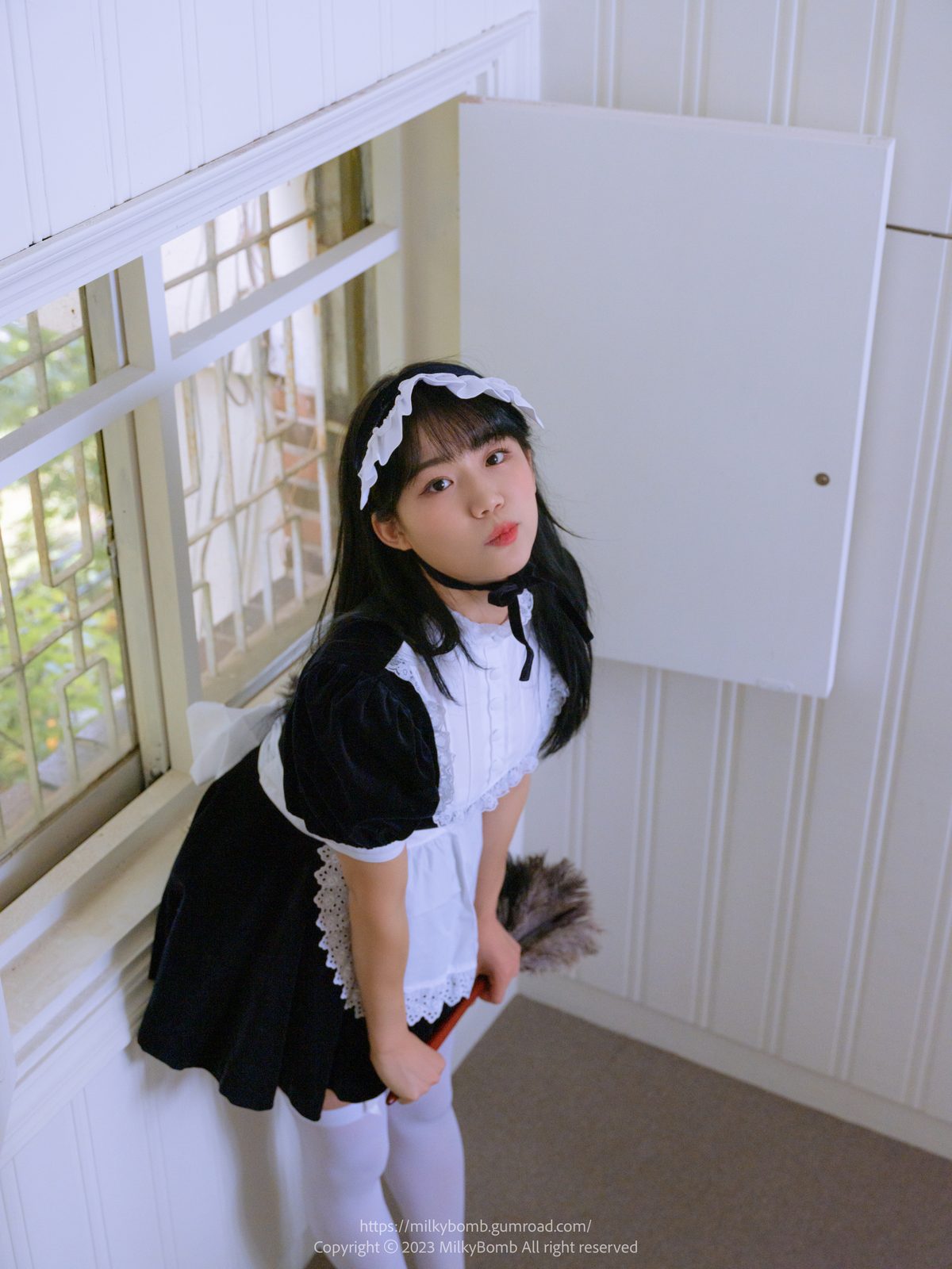 MilkyBomb YUI Vol 003 Maid A 0017 1047524999.jpg