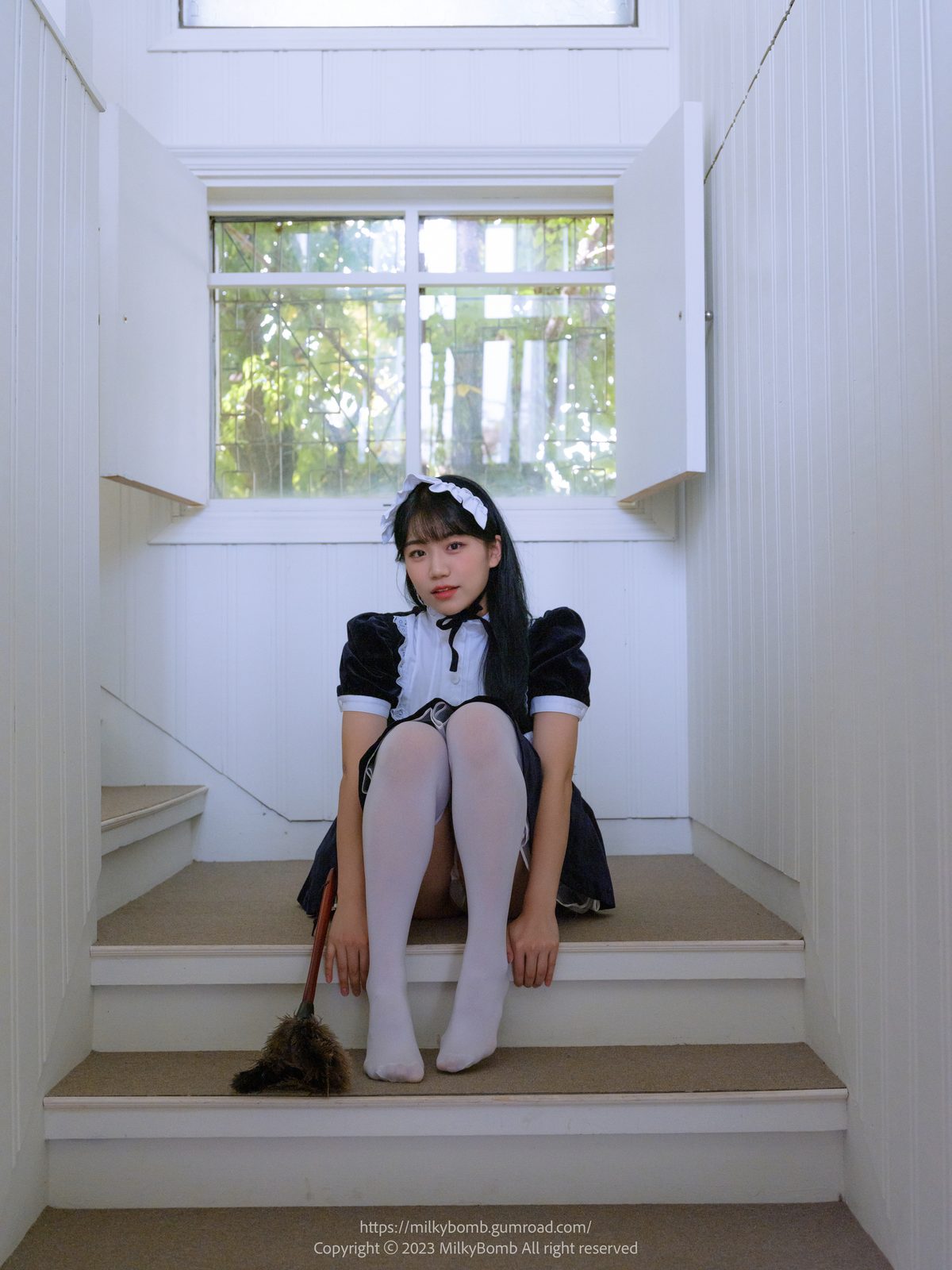 MilkyBomb YUI Vol 003 Maid A 0024 3866277307.jpg