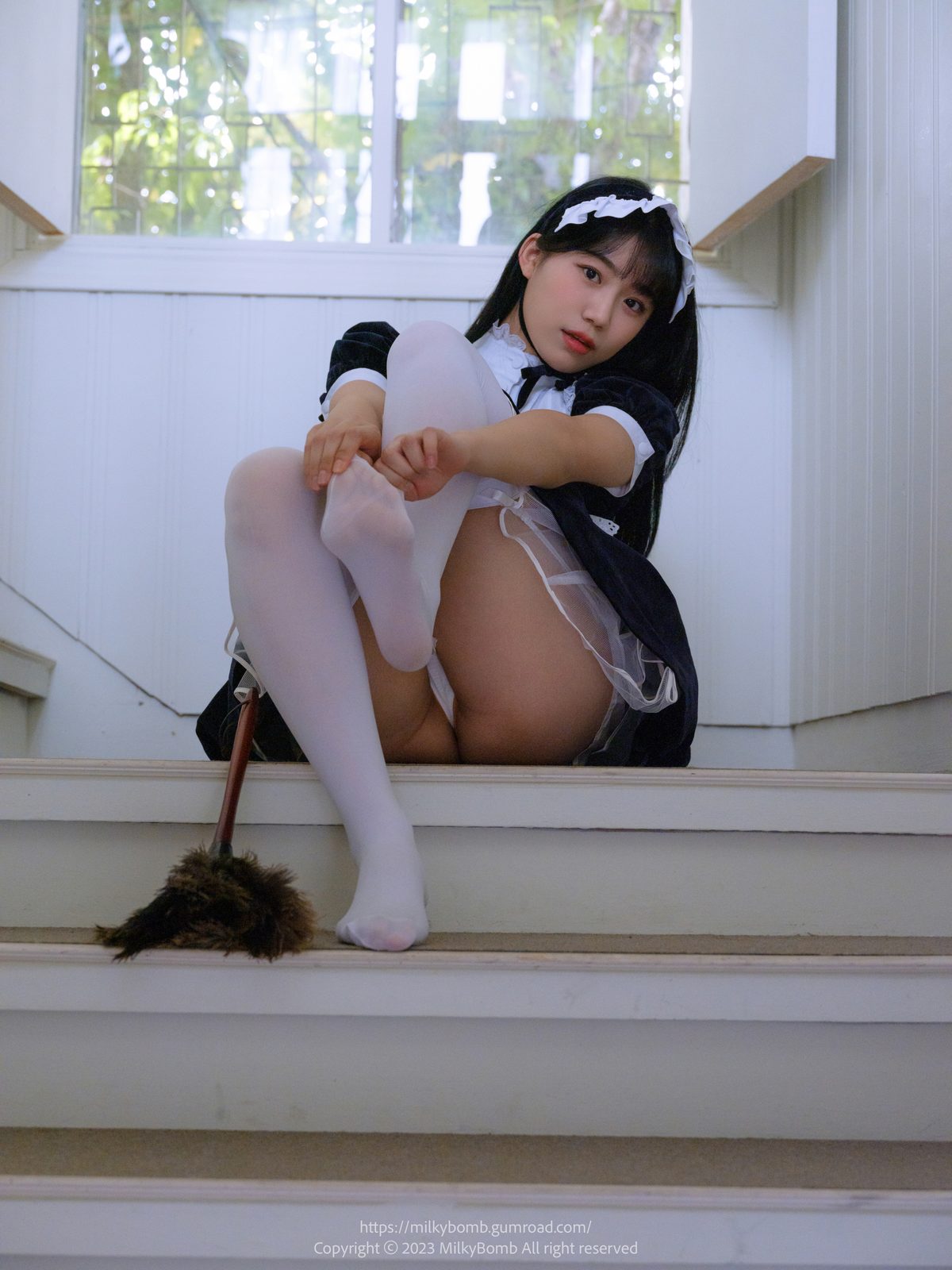 MilkyBomb YUI Vol 003 Maid A 0027 6867688467.jpg