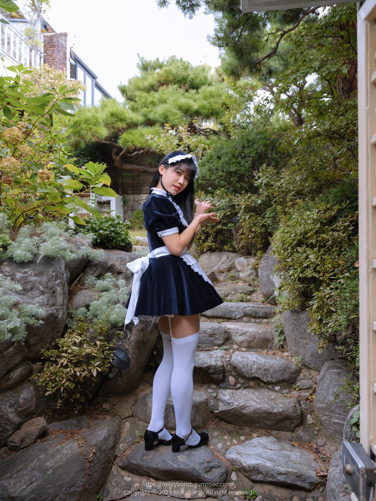 MilkyBomb YUI Vol 003 Maid B 0009 4310261614.jpg