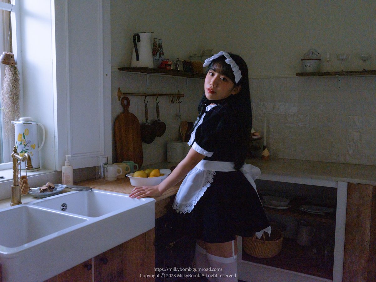 MilkyBomb YUI Vol 003 Maid B 0022 1682359340.jpg