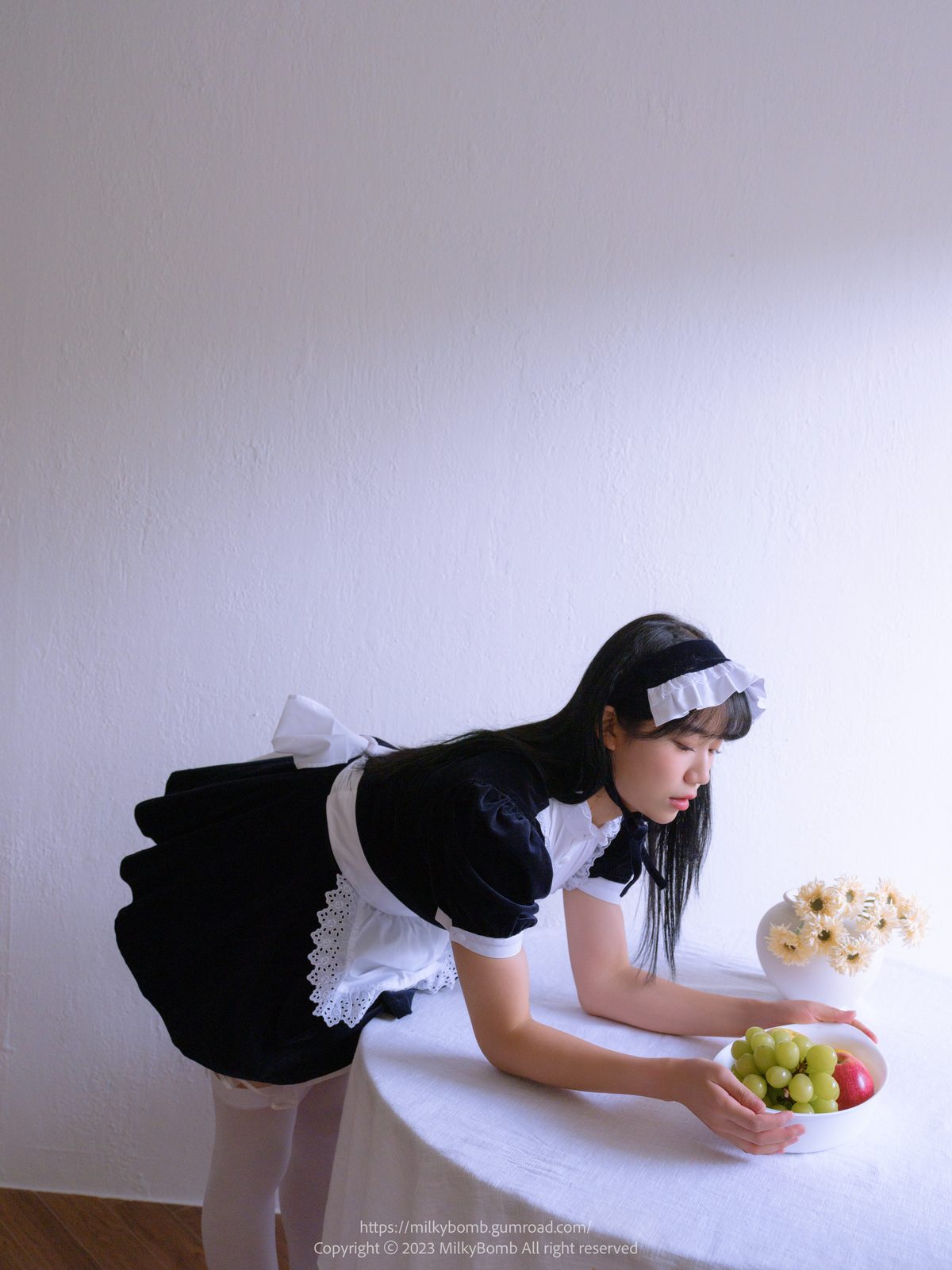 MilkyBomb YUI Vol 003 Maid B 0037 6199947204.jpg