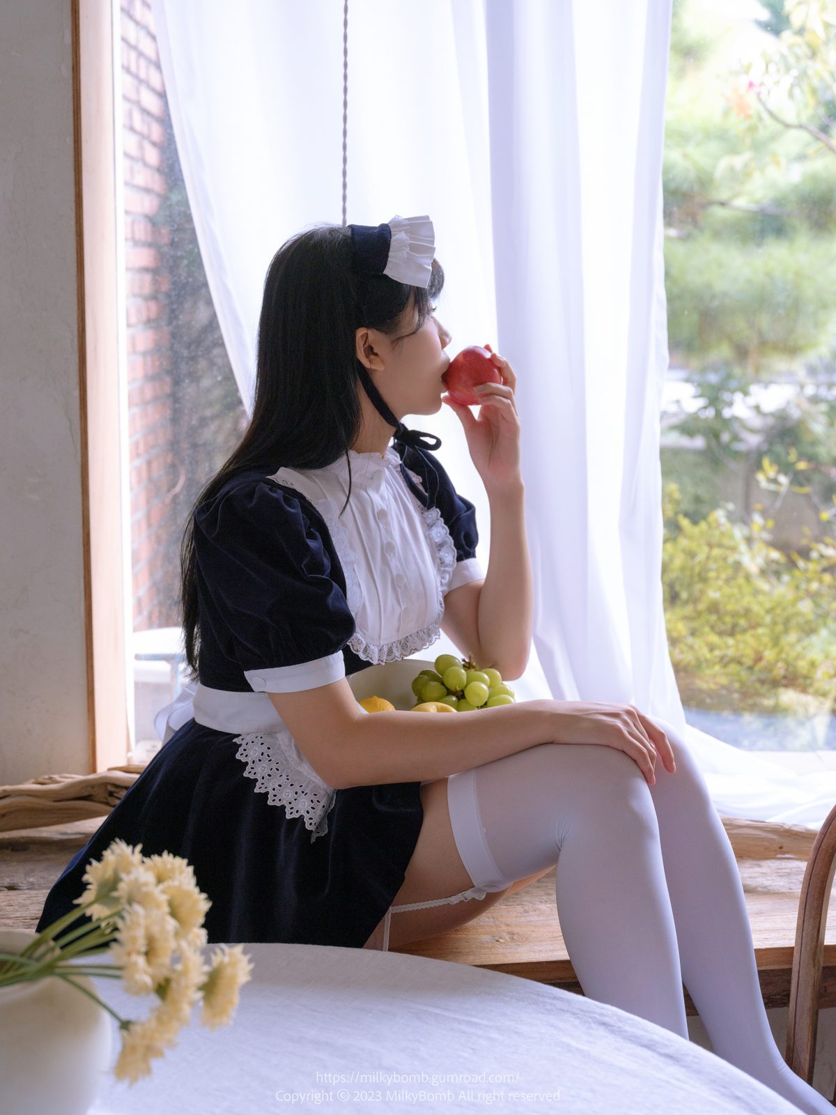 MilkyBomb YUI Vol 003 Maid B 0054 5786593617.jpg