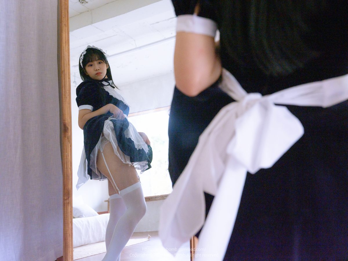 MilkyBomb YUI Vol 003 Maid B 0057 9604549167.jpg