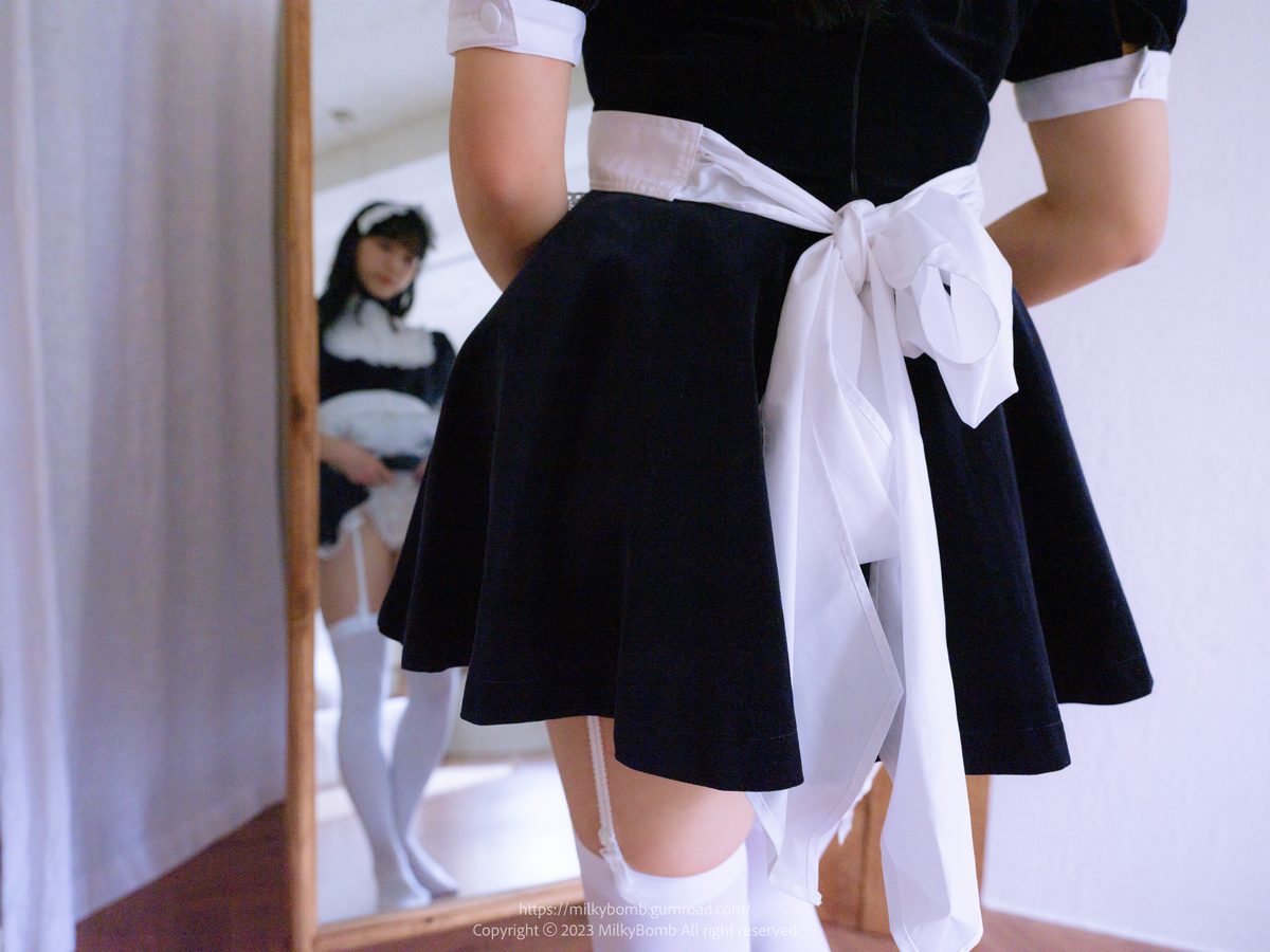 MilkyBomb YUI Vol 003 Maid B 0070 8044761795.jpg