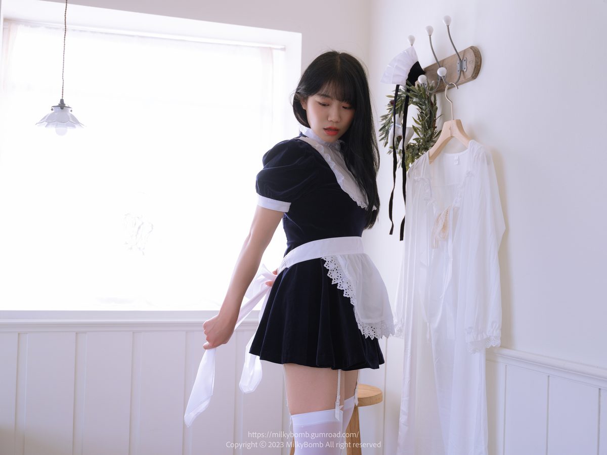 MilkyBomb YUI Vol 003 Maid C 0028 4520973380.jpg