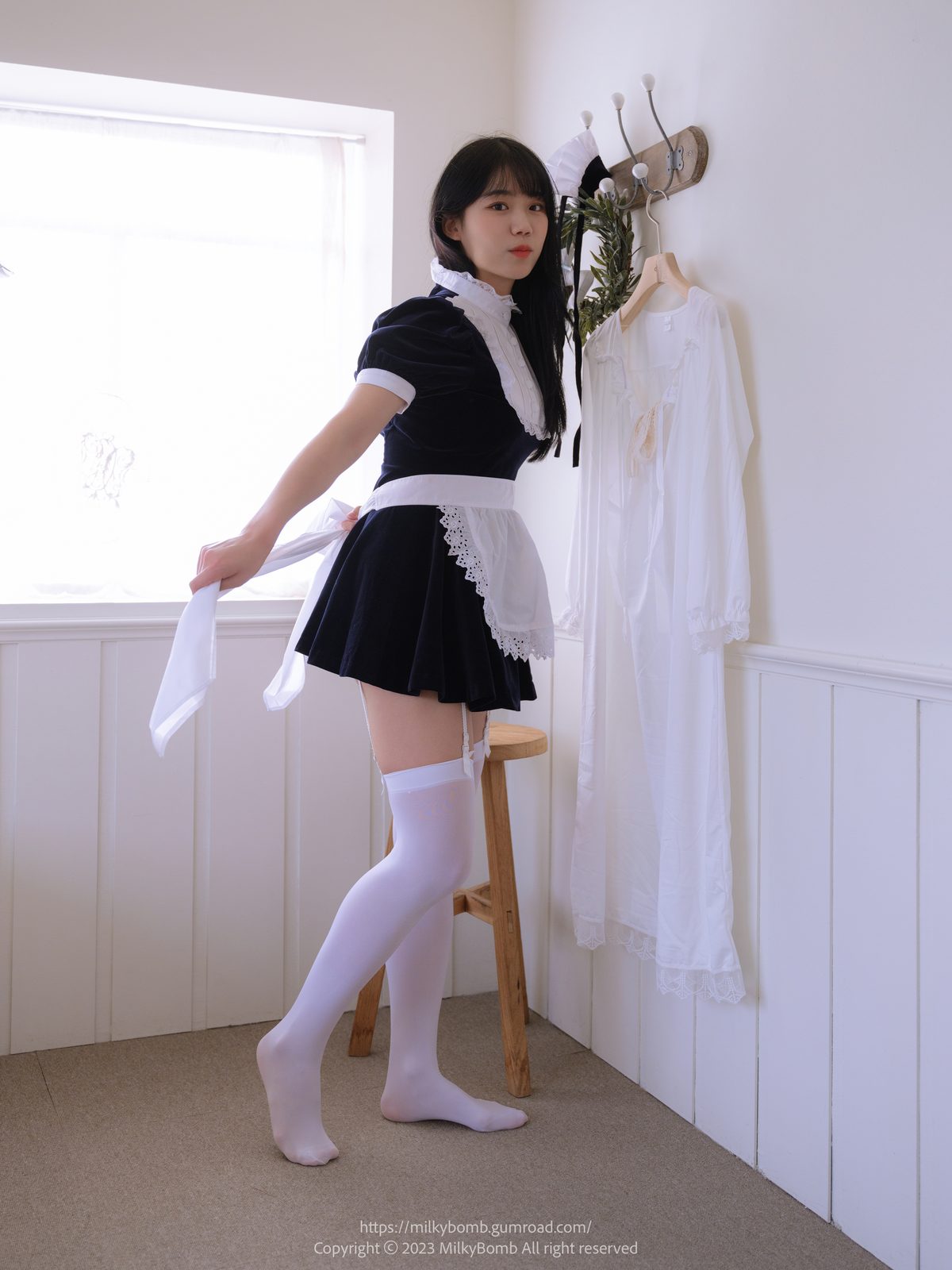 MilkyBomb YUI Vol 003 Maid C 0029 8901036090.jpg