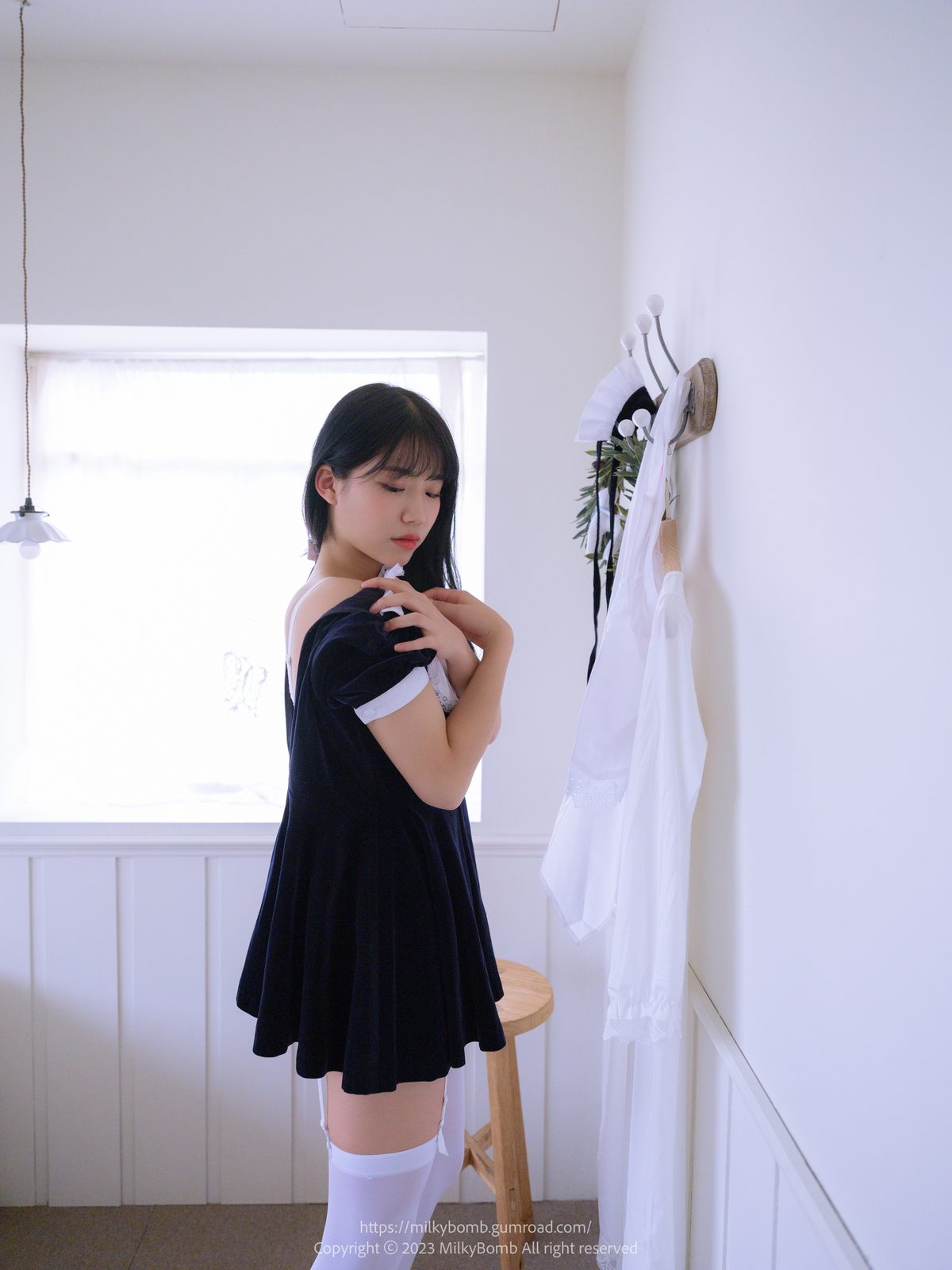 MilkyBomb YUI Vol 003 Maid C 0038 1854359630.jpg