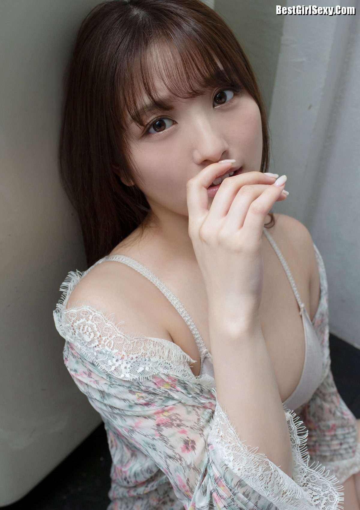 Nana Owada 大和田南那 Summer Bare Skin Nya 0023 8482266933.jpg