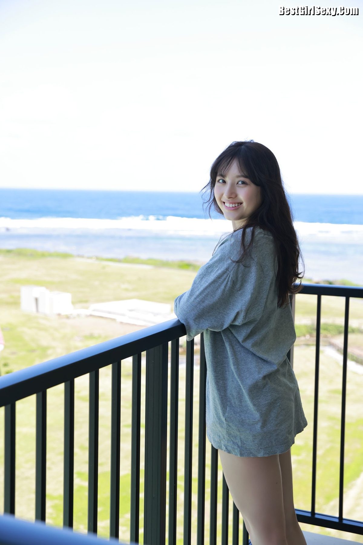 SPA Owada Nana 大和田南那 Overwhelming Girlfriend 0039 2832456040.jpg