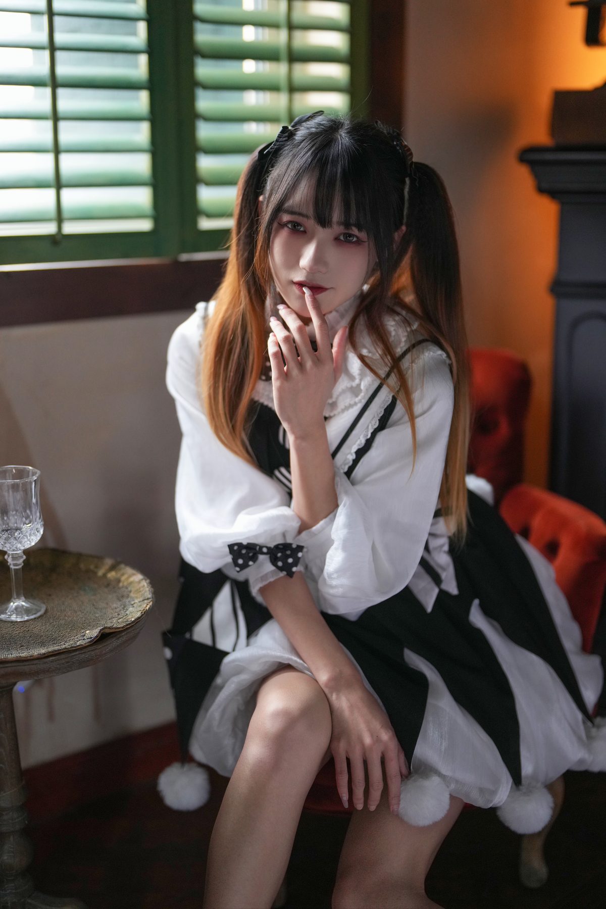 Coser@兔子Zzz不吃胡萝卜 怪盗魔术师 0006 7597368920.jpg