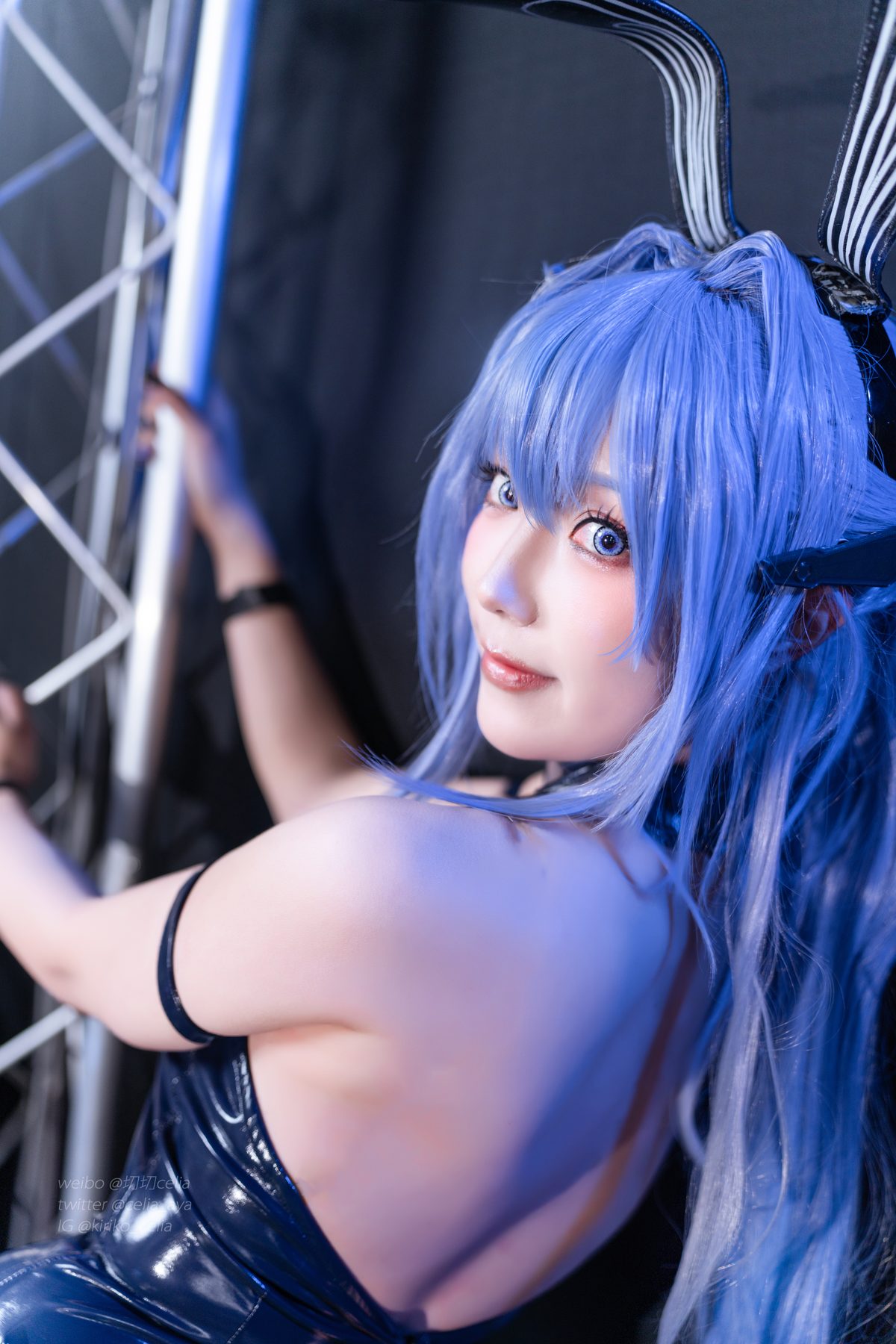 Coser@切切Celia 花园兔女郎 0004 4050824293.jpg