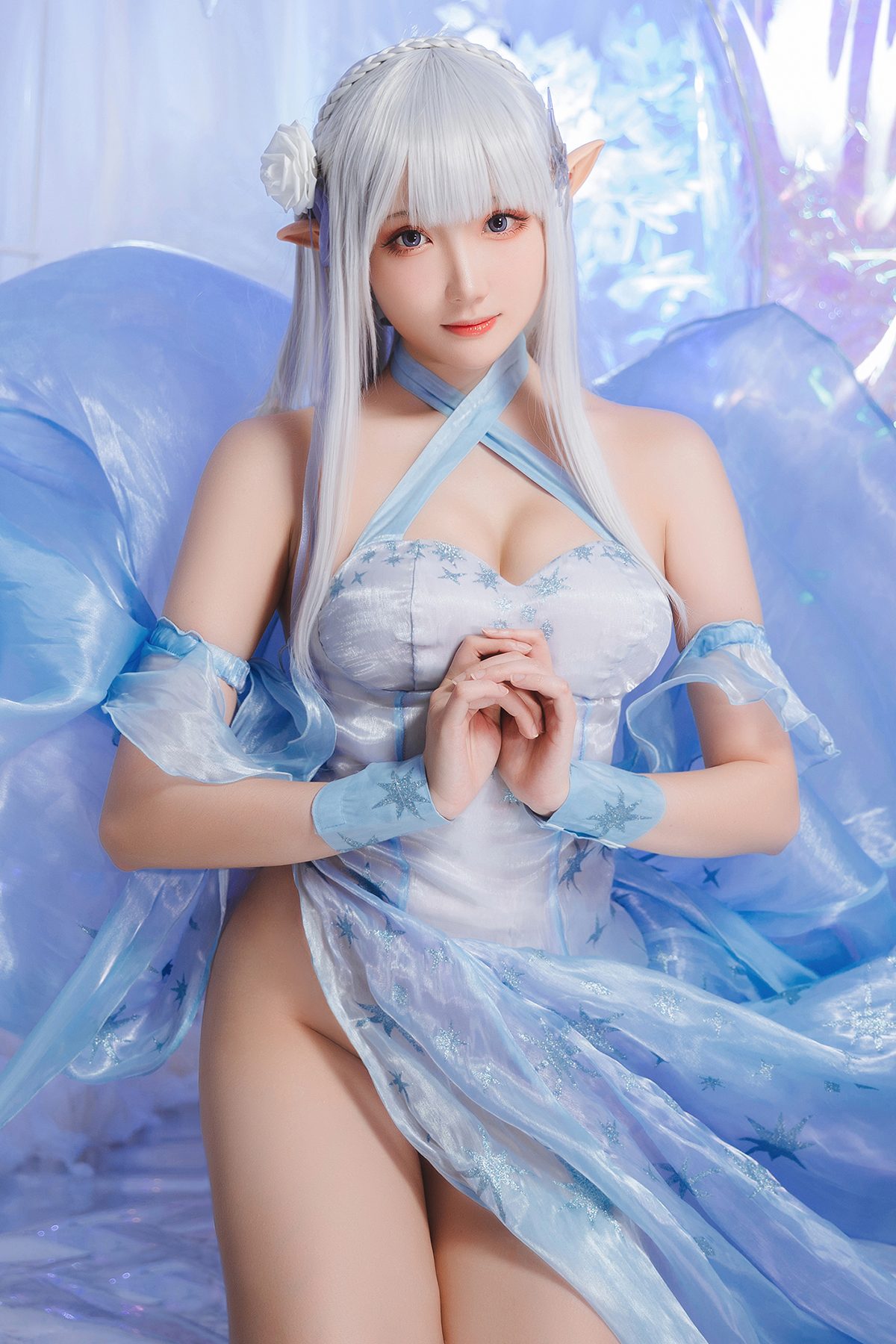 Coser@瓜希酱 – 爱蜜莉雅 水晶礼服