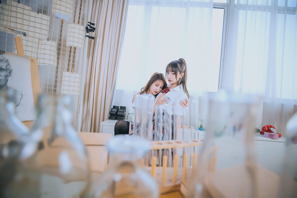 Coser@神楽坂真冬 Vol 059 绝对企画 百合教室 数之歌 B 0003 4712178300.jpg