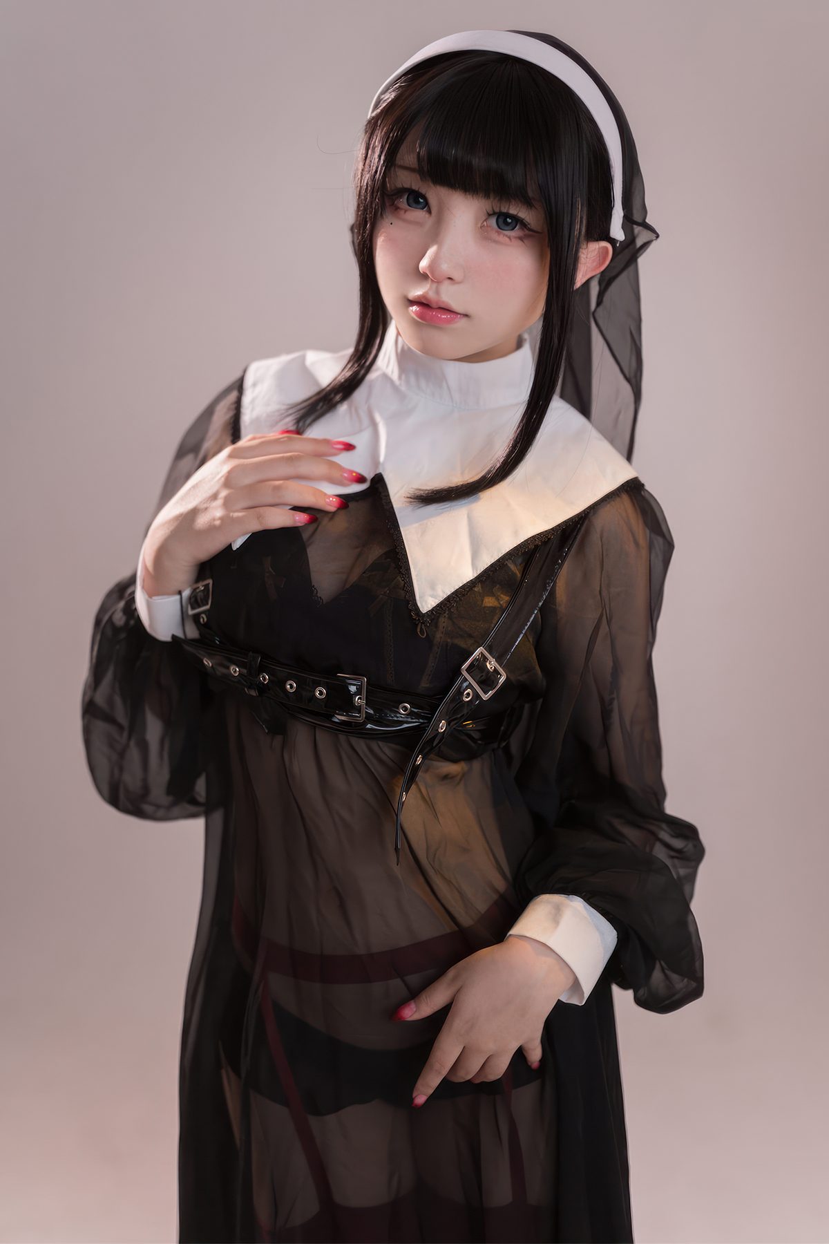 Coser@花铃 – 修女的忏悔室