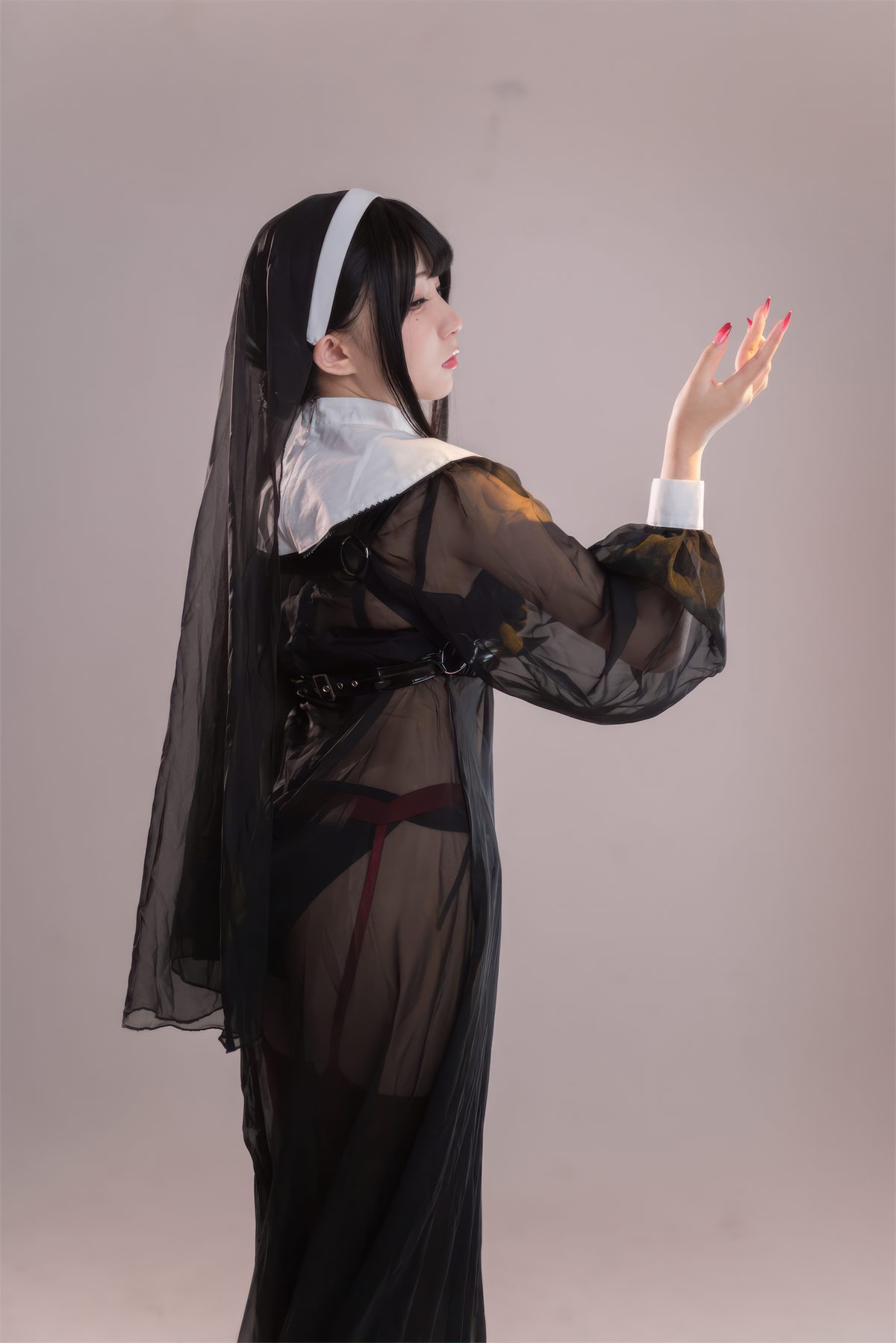 Coser@花铃 修女的忏悔室 0008 6306927079.jpg