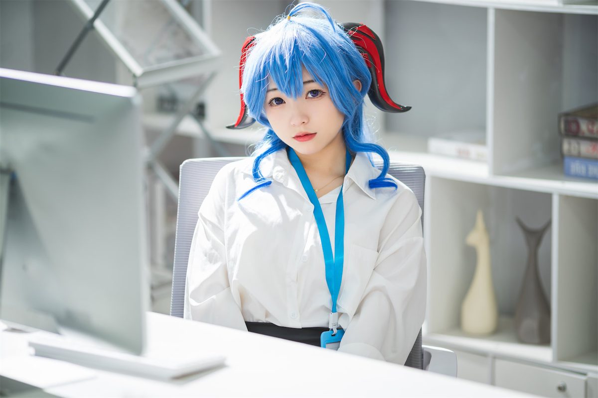 Coser@花铃 甘雨秘书OL 0014 7222928138.jpg