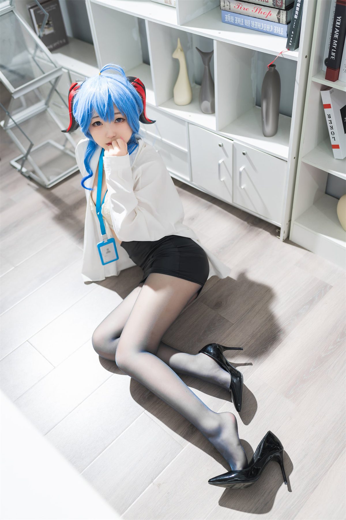 Coser@花铃 甘雨秘书OL 0068 2292807493.jpg