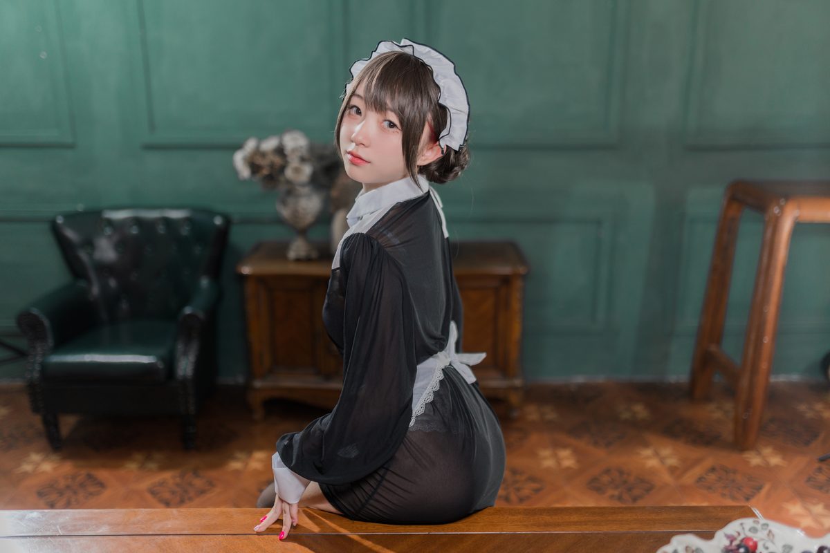 Coser@花铃 黑丝透明短裙女仆 0033 1449478178.jpg