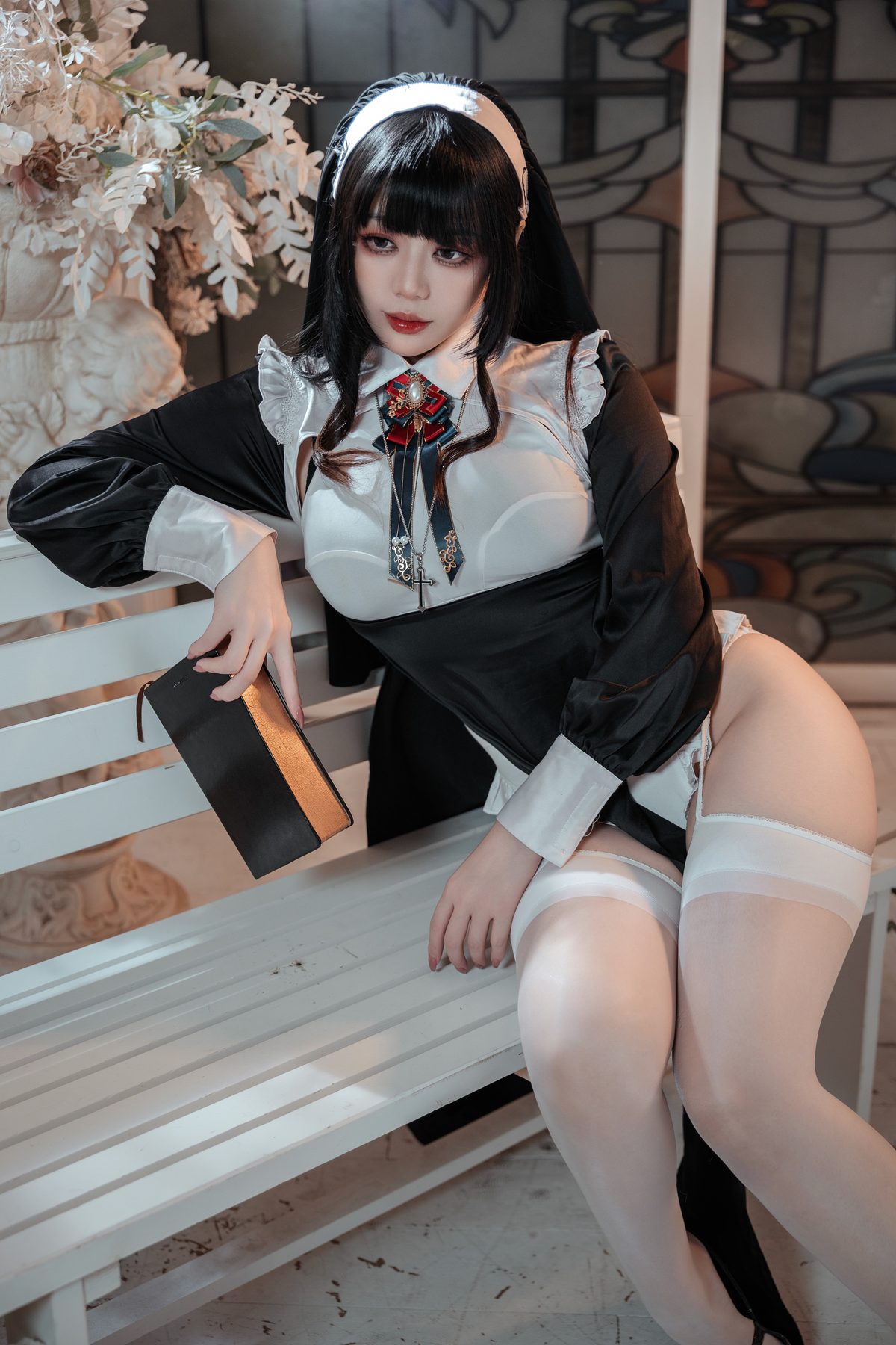 Coser@九言 修女与狗 0006 6072473725.jpg