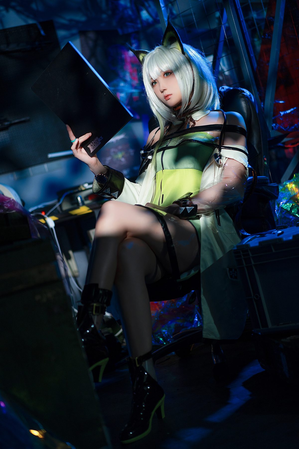 Coser@瓜希酱 明日方舟 凯尔希 Kaltsit 0002 7227489201.jpg