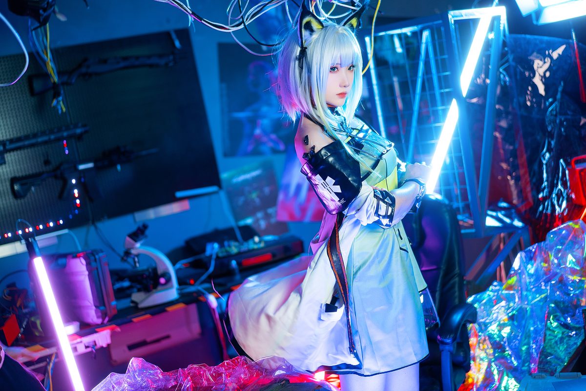 Coser@瓜希酱 明日方舟 凯尔希 Kaltsit 0005 6244151854.jpg