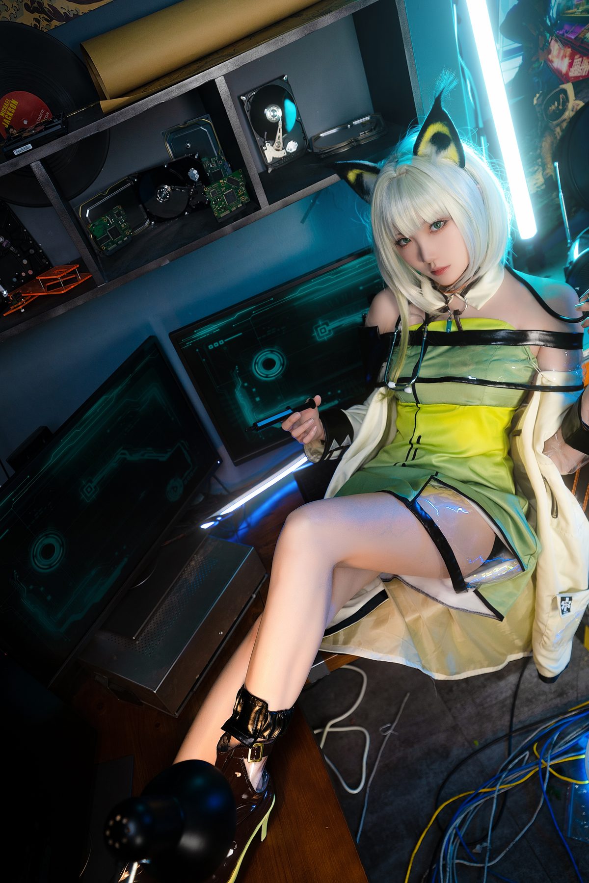 Coser@瓜希酱 明日方舟 凯尔希 Kaltsit 0012 6054427534.jpg