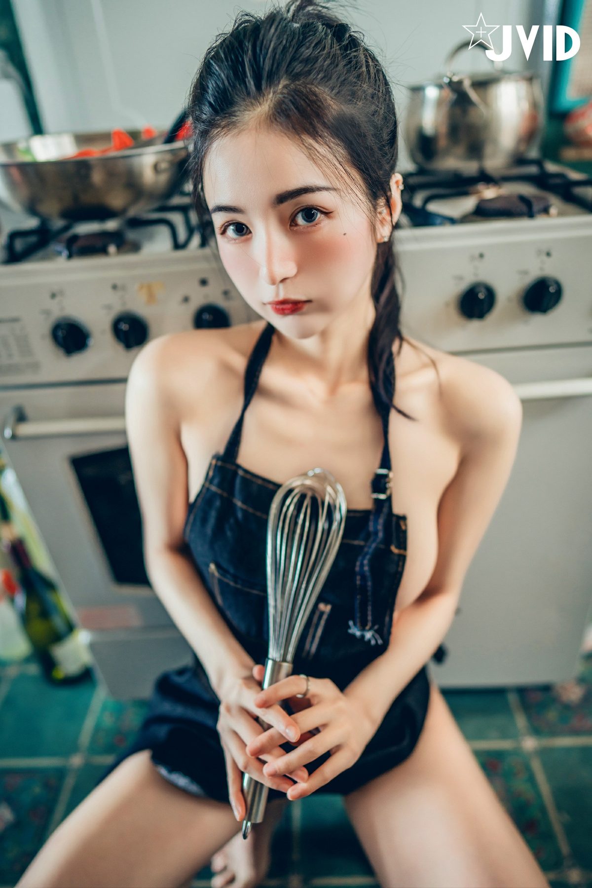 JVID Chen Chen 辰辰 巨乳嬌妻 B 0048 3475866326.jpg