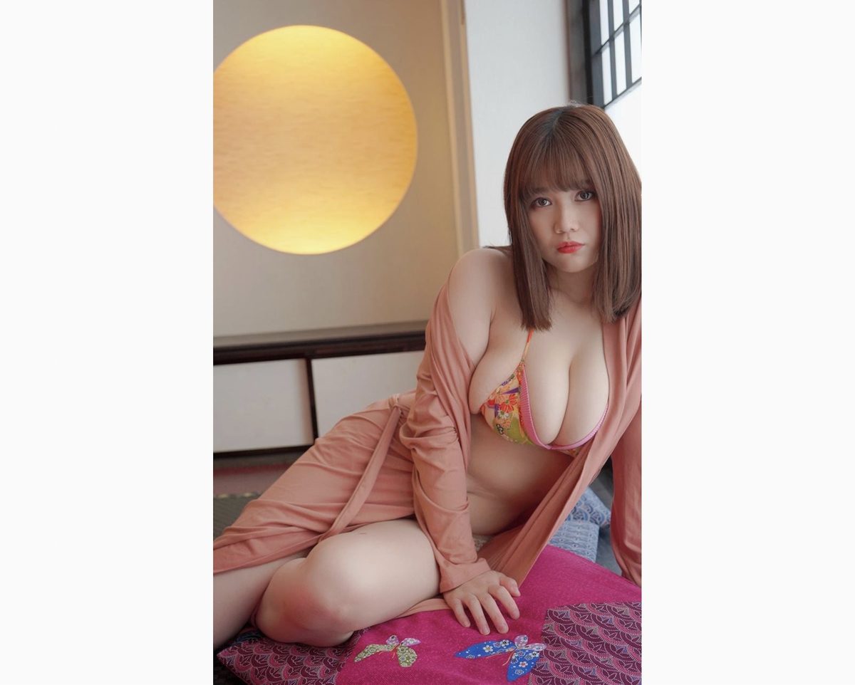 Yuki Nitta 新田雪 デジタル写真集 言っとくけどそんなんじゃないから C 0032 6331887621.jpg