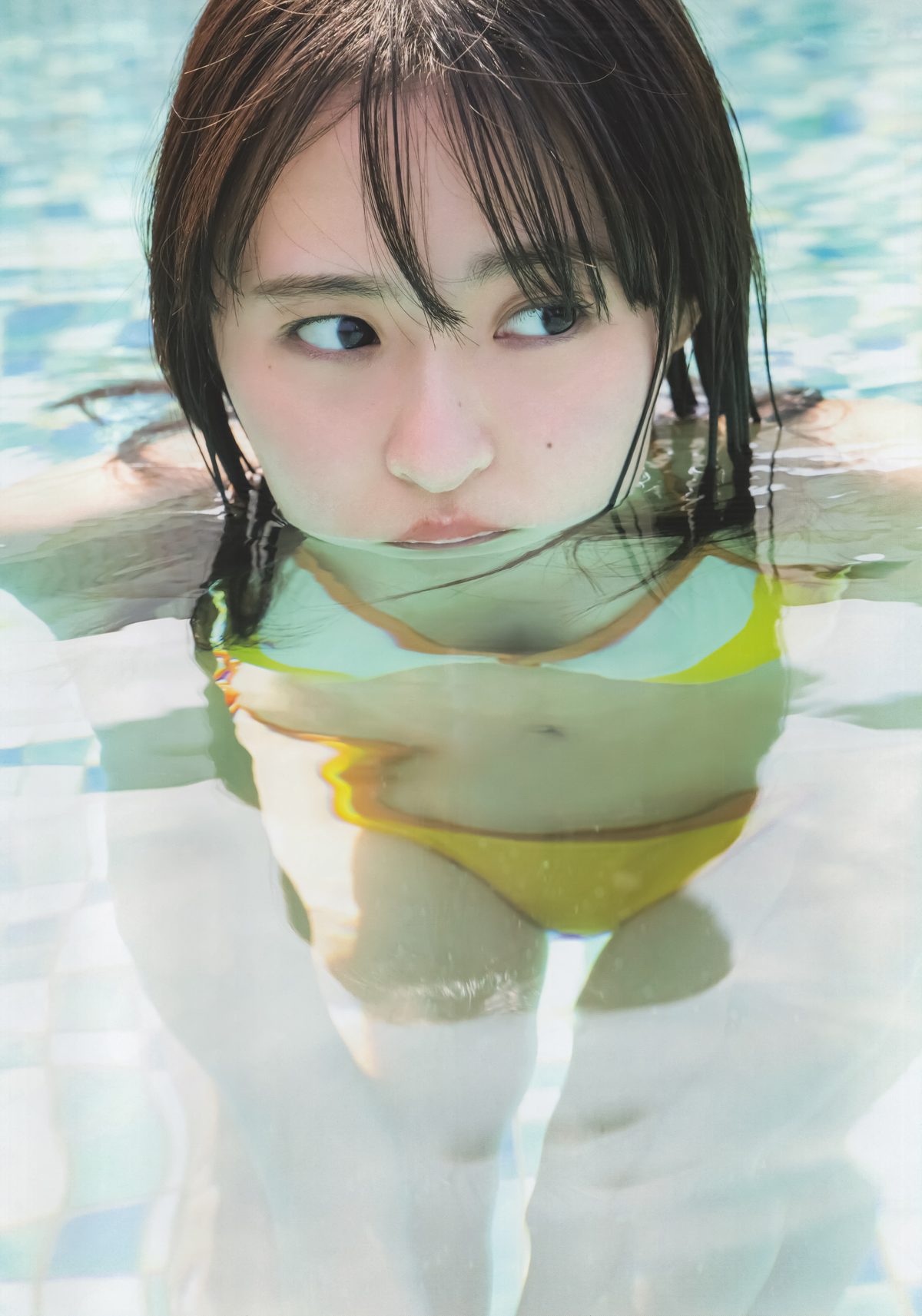 乃木坂46 Sakura Endo 遠藤さくら1st写真集 可憐 A 0030 8122270356.jpg