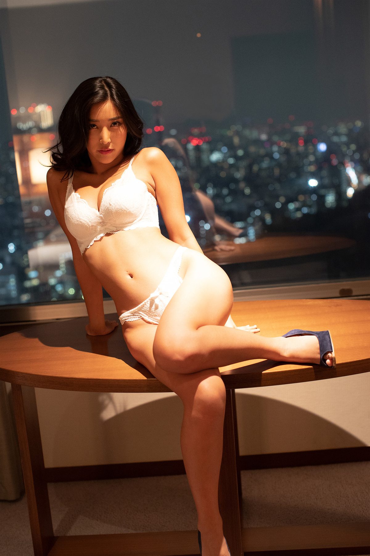 愛に溺れる 深愛 Sumire Mizukawa 水川スミレ B 0006 7646100985.jpg