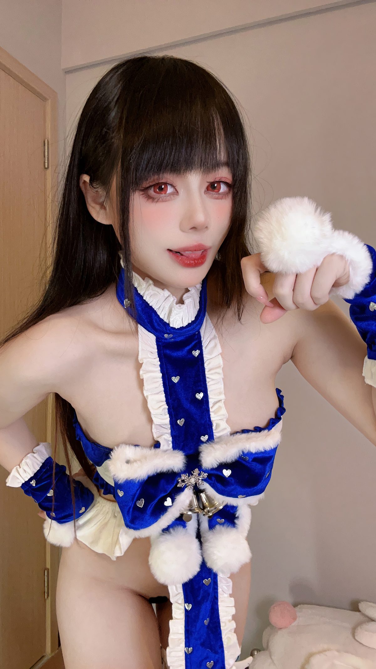 Coser@九言 圣诞礼物自拍 0006 1501656484.jpg