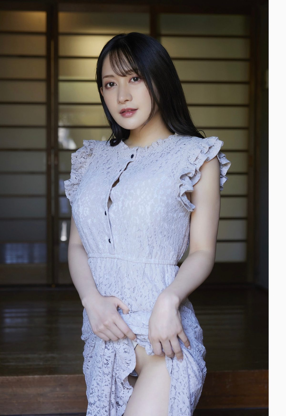 Hitomi Takamine 高嶺ひとみ HITOMI A 0014 6811214707.jpg