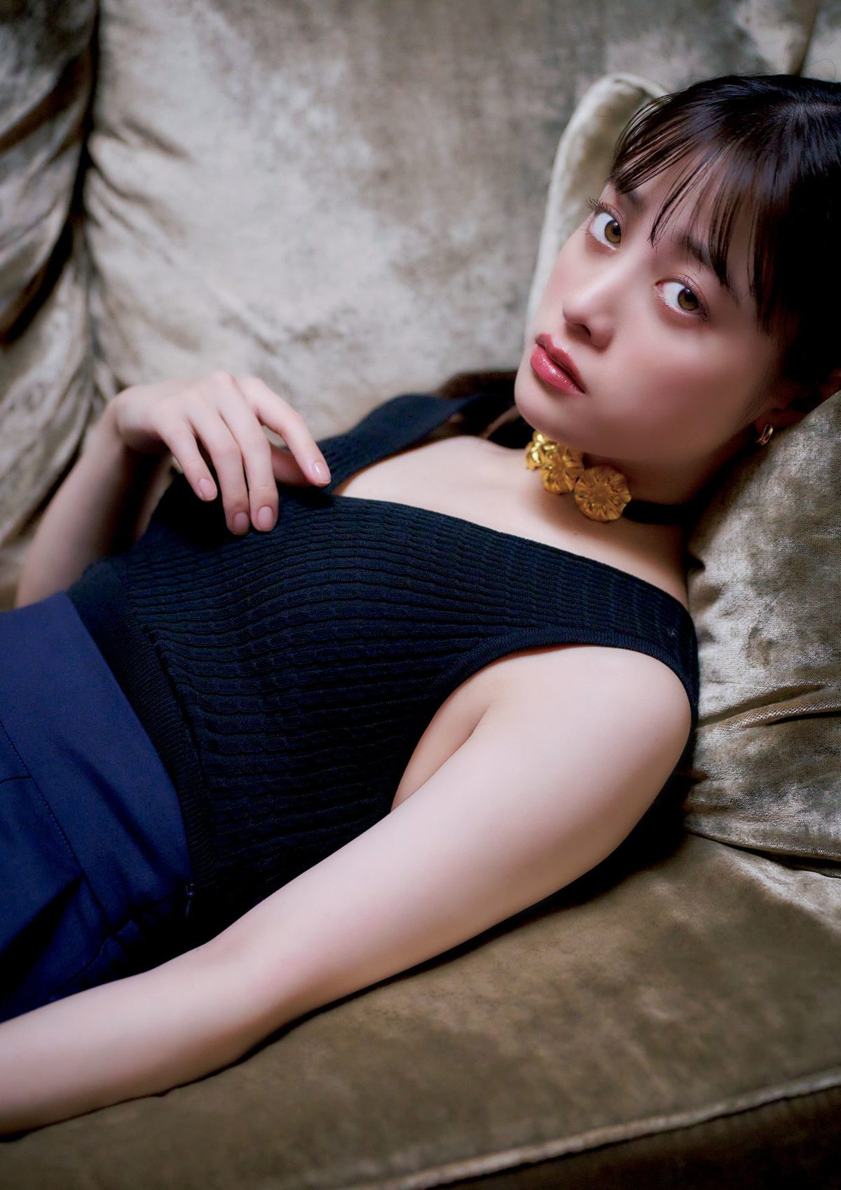 Kanna Hashimoto 橋本環奈 写真集 カレイドスコープ B 0022 2908097663.jpg