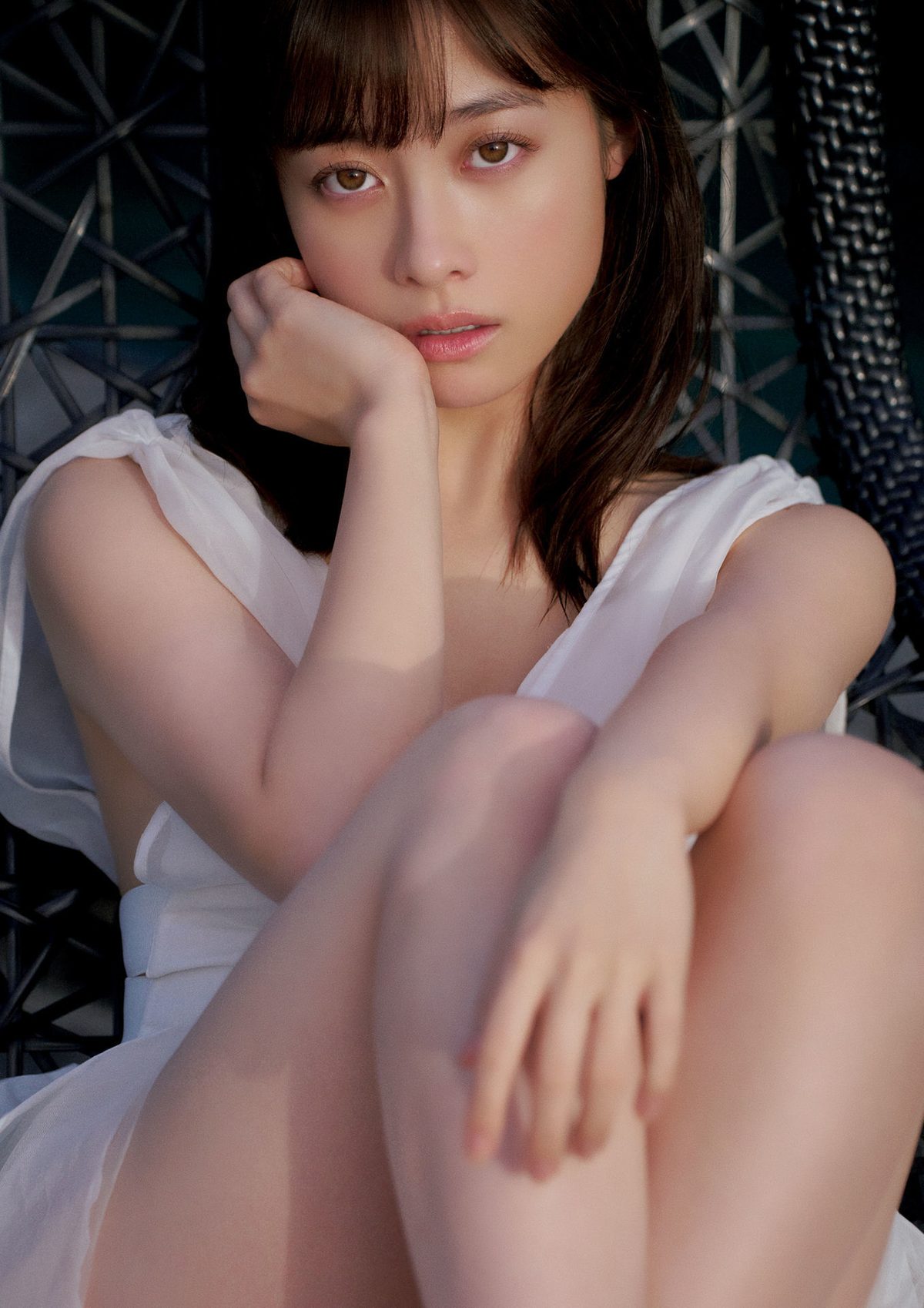 Kanna Hashimoto 橋本環奈 写真集 カレイドスコープ B 0034 5639069361.jpg