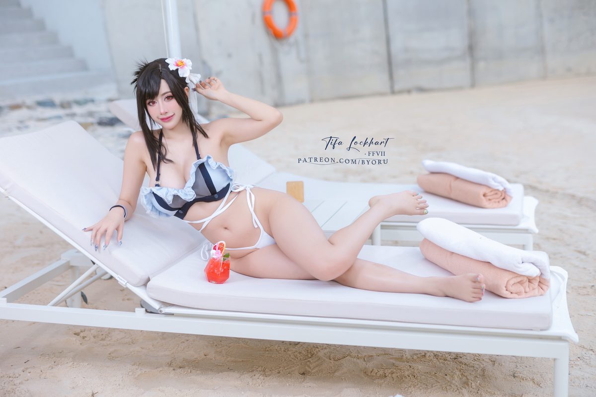 Coser@Byoru Tifa FF7r Bikini 0005 4112050777.jpg