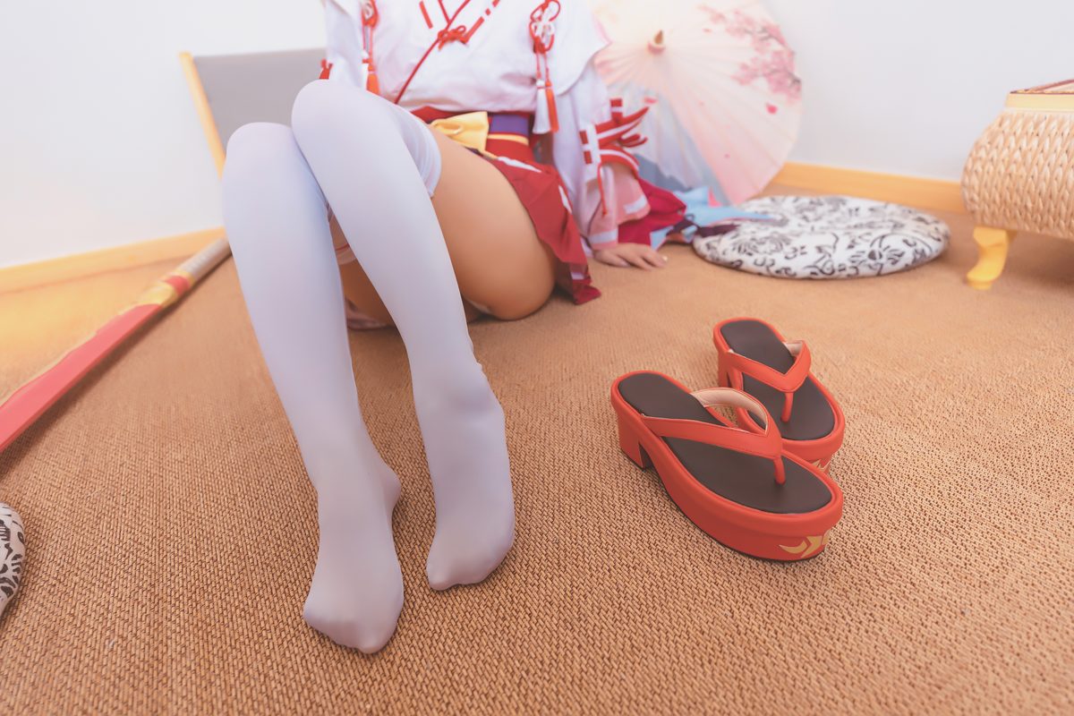 Coser@神楽坂真冬 Vol 063 绝对企画 陈And妖刀姬cos 刀ノ語 Part1 0019 4553775846.jpg