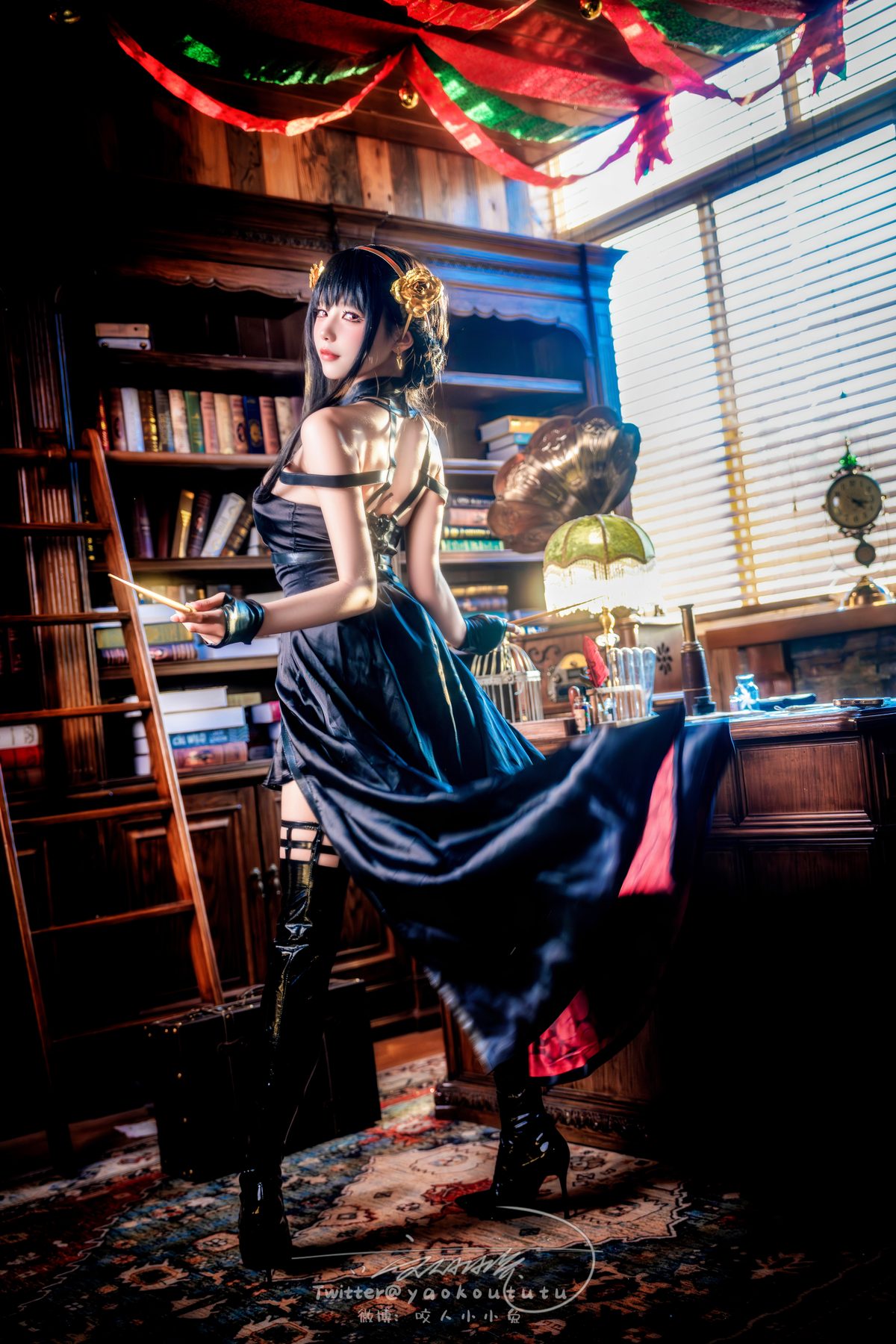 Coser@黏黏团子兔 约尔太太 0006 6488718371.jpg