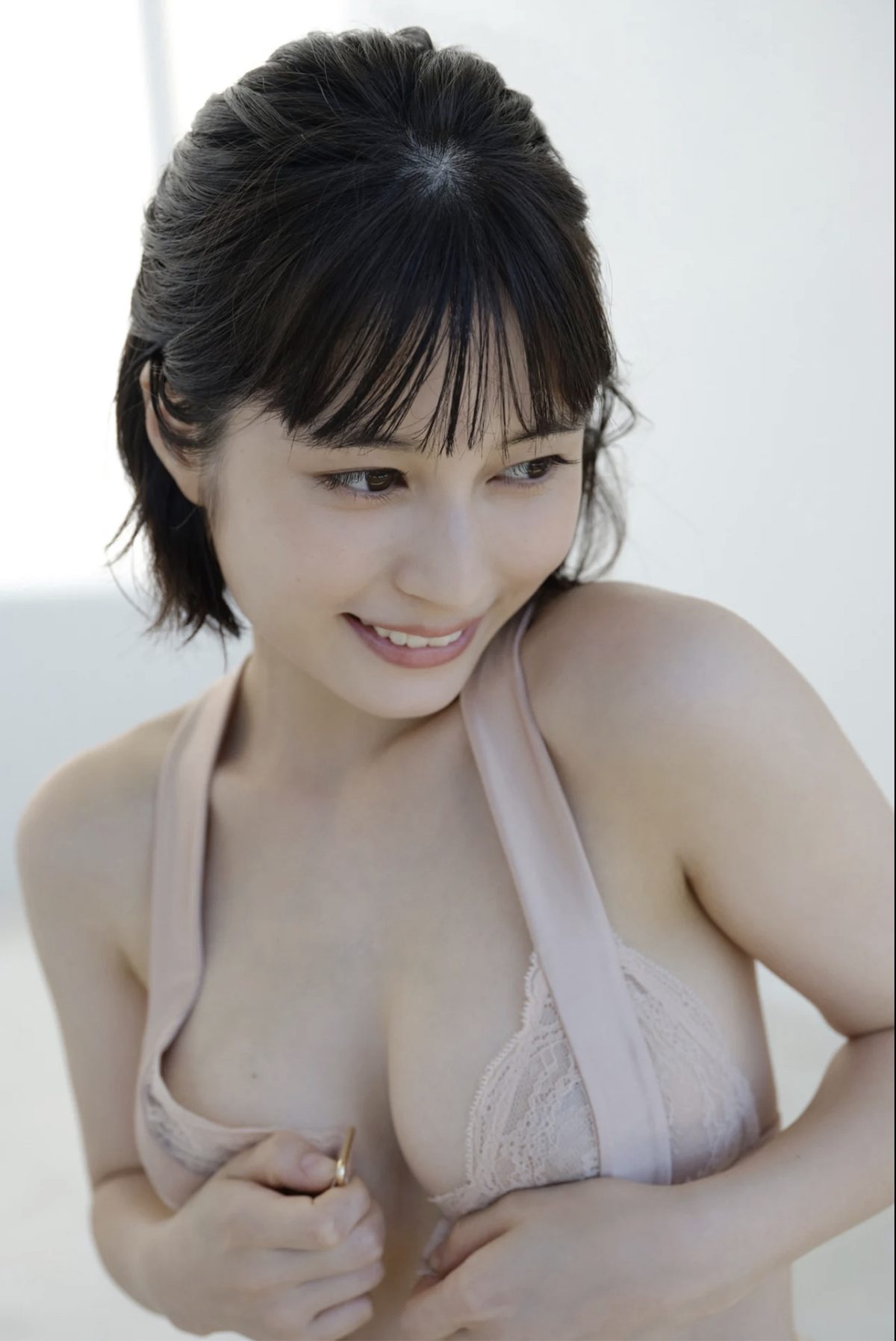 Sakurako Okubo 大久保桜子 素肌に触れたい Part2 0047 2784253492.jpg