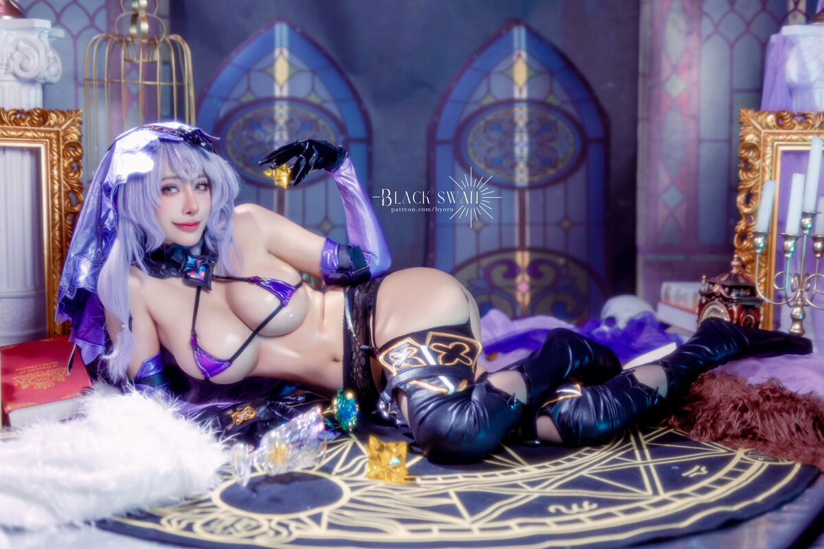 Coser@Byoru Black Swan 0009 7313001601.jpg