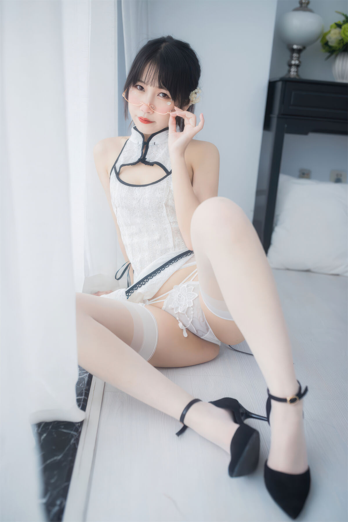 Coser@不呆猫 人妻白旗袍 0029 1475236908.jpg