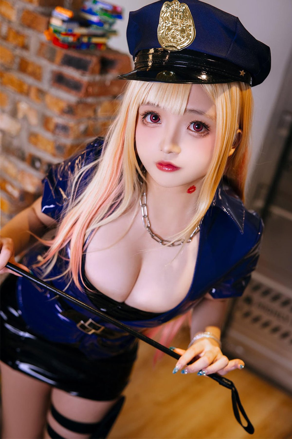 Coser@日奈娇 – 喜多川海梦女警