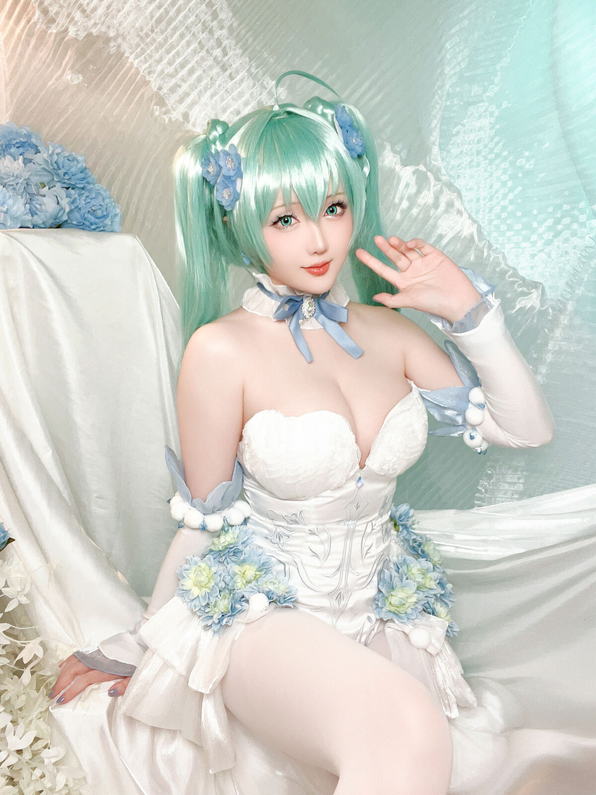 Coser@星之迟迟Hoshilily 2024年02月计划A 初音未来 粉蝶花精灵 0037 6082692640.jpg