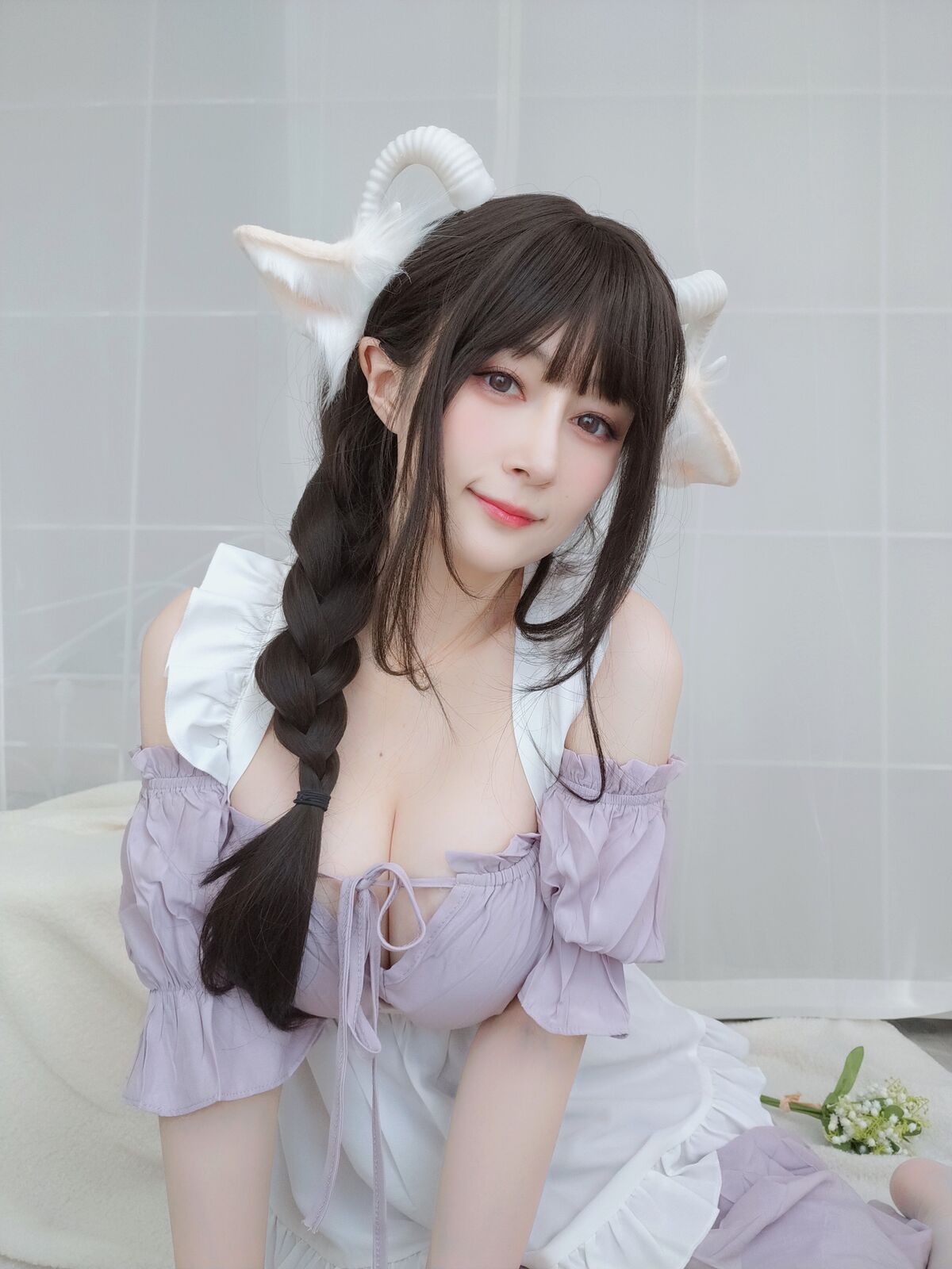 Coser@白银81 白丝兔耳女仆 Part3 0009 7635351884.jpg