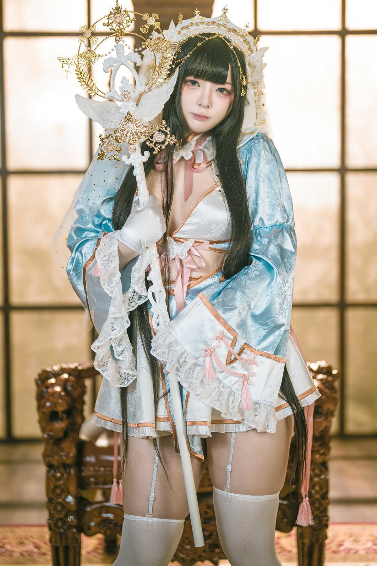 Coser@落落Raku – Lily White