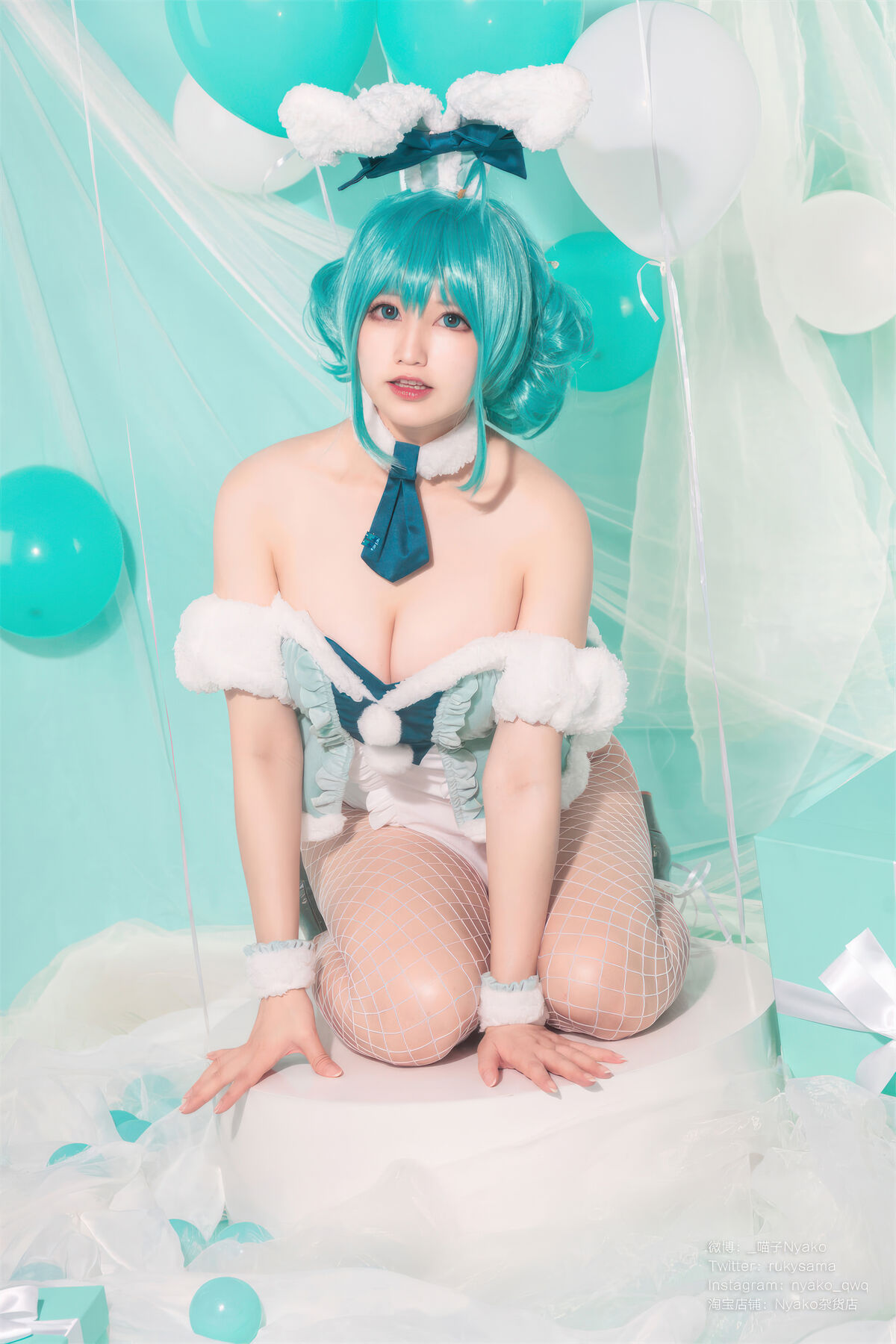 Coser@Nyako喵子 初音白兔 0018 2426250776.jpg